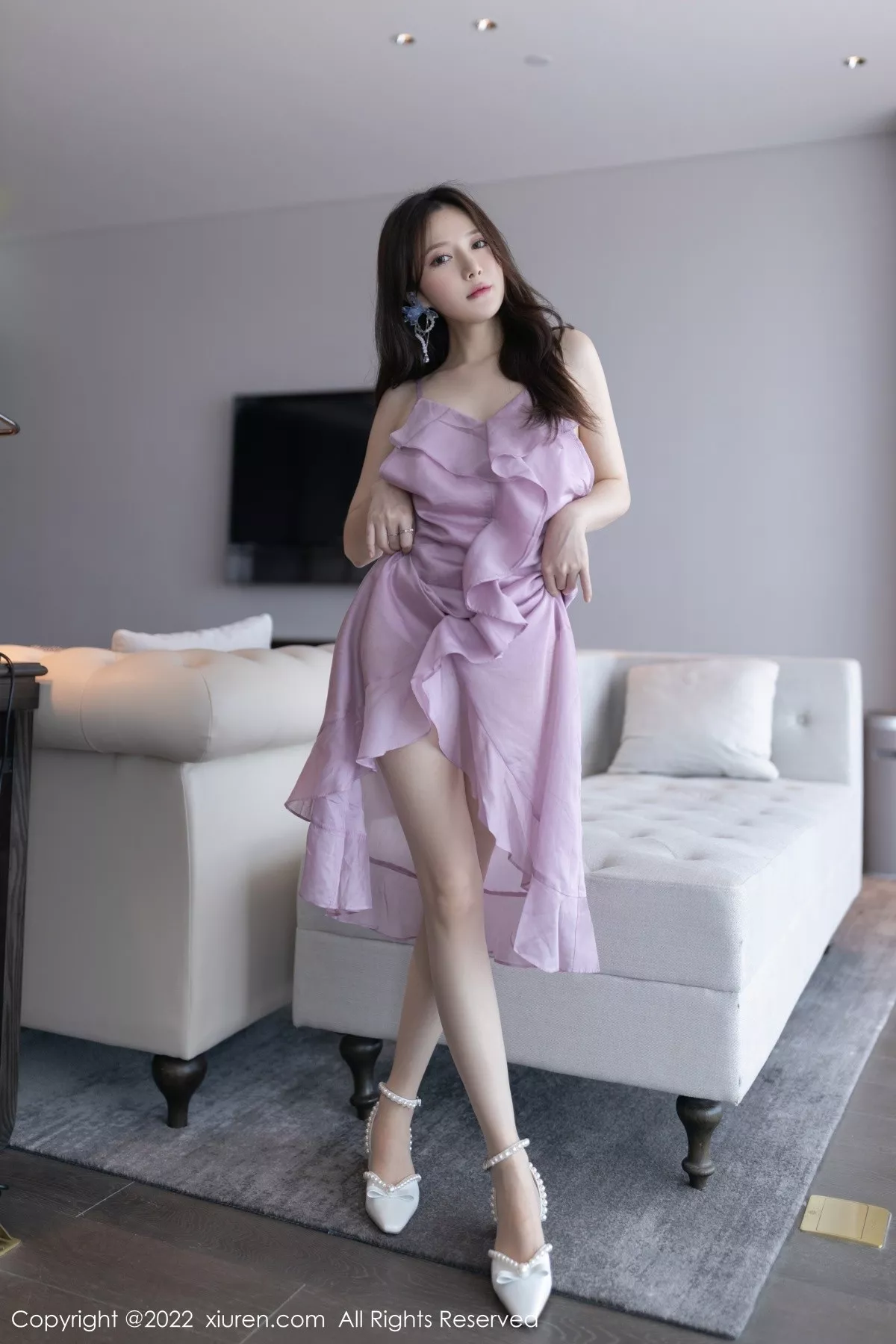 秀人集.com_[XiuRen秀人网]No.5432_模特鱼子酱Fish私房紫色吊带裙配超薄黑丝半脱露豪乳诱惑写真73P