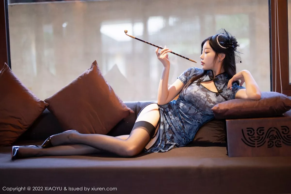 秀人集.com_[XiaoYu画语界]Vol.826_女神杨晨晨Yome心愿旅拍性感旗袍配超薄黑丝秀美腿诱惑写真63P