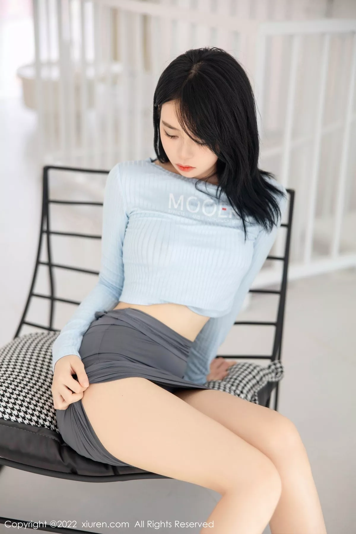 秀人集.com_[XiuRen秀人网]No.5453_模特小麦是只喵大理旅拍私房性感灰色短裙露浑圆翘臀诱惑写真96P