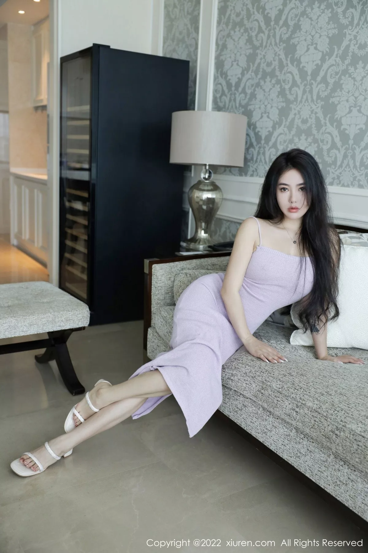 秀人集.com_[XiuRen秀人网]No.5336_女神Manuela玛鲁娜三亚旅拍淡紫色吊带裙秀浑圆翘臀诱惑写真77P