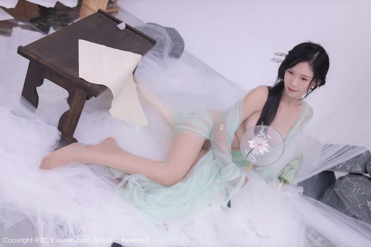 秀人集.com_[XiuRen秀人网]No.5345_模特利世私房性感淡绿色轻透古装服饰透视秀火辣身材诱惑写真72P