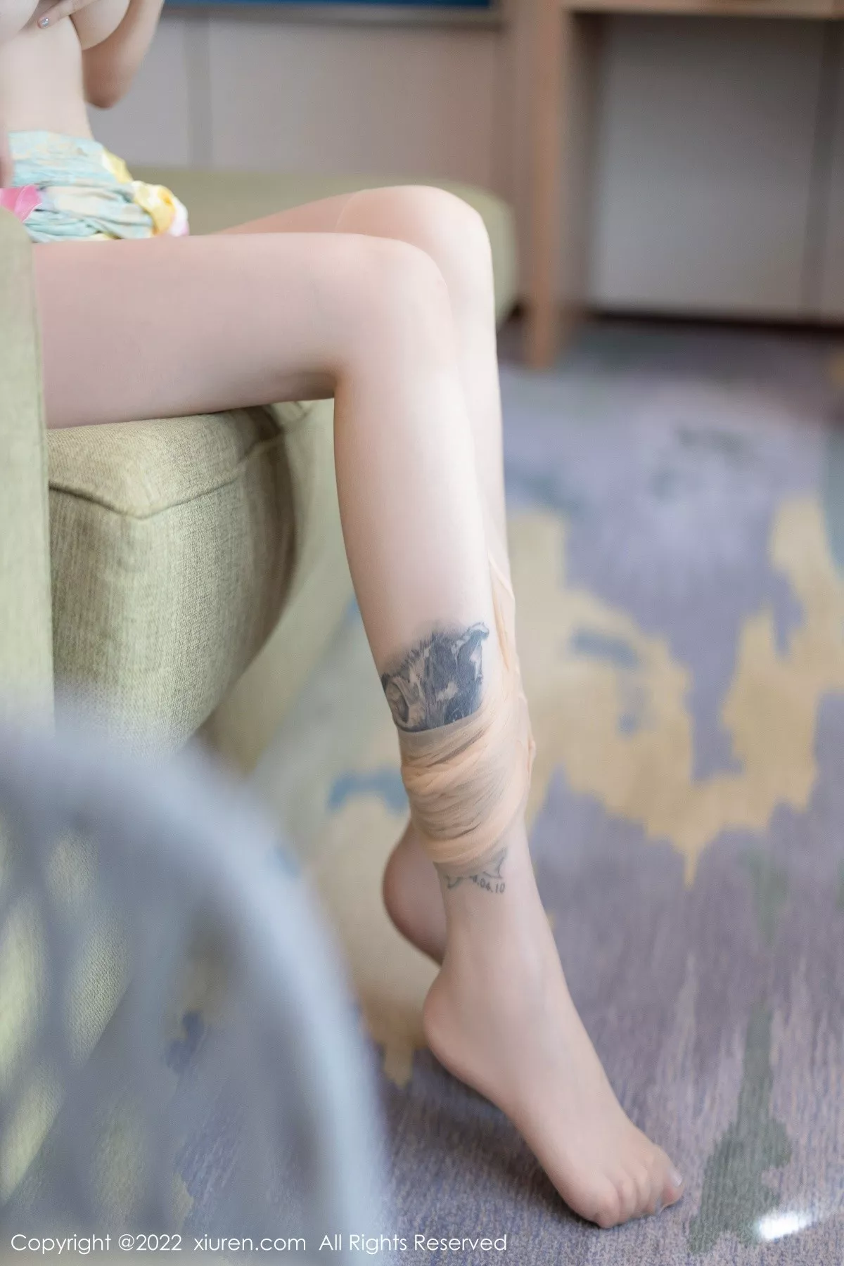 秀人集.com_[XiuRen秀人网]No.5467_女神王雨纯万宁旅拍半撩淡彩色连衣裙露超薄无内肉丝诱惑写真84P