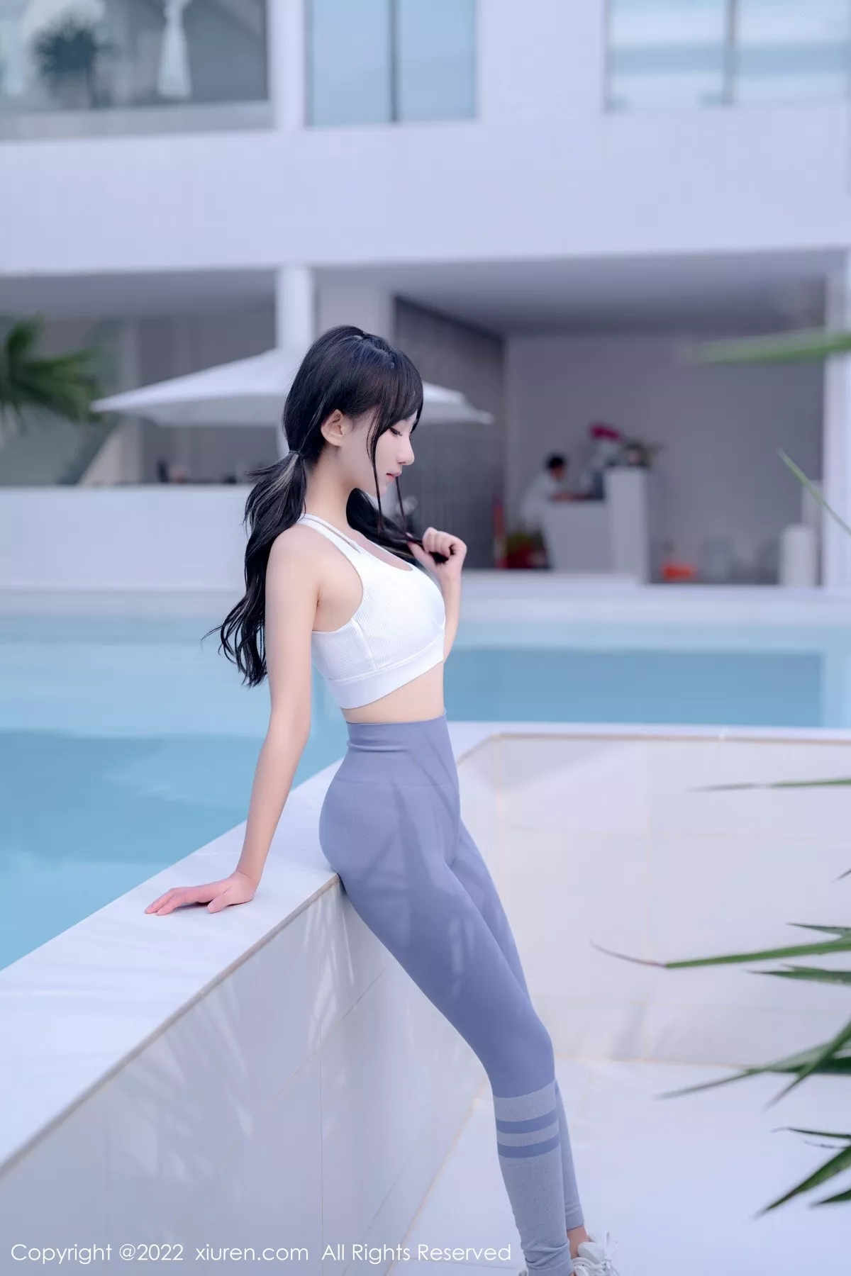 秀人集.com_[XiuRen秀人网]No.5463_女神小果冻儿大理旅拍私房性感运动服紧身秀完美身材诱惑写真55P