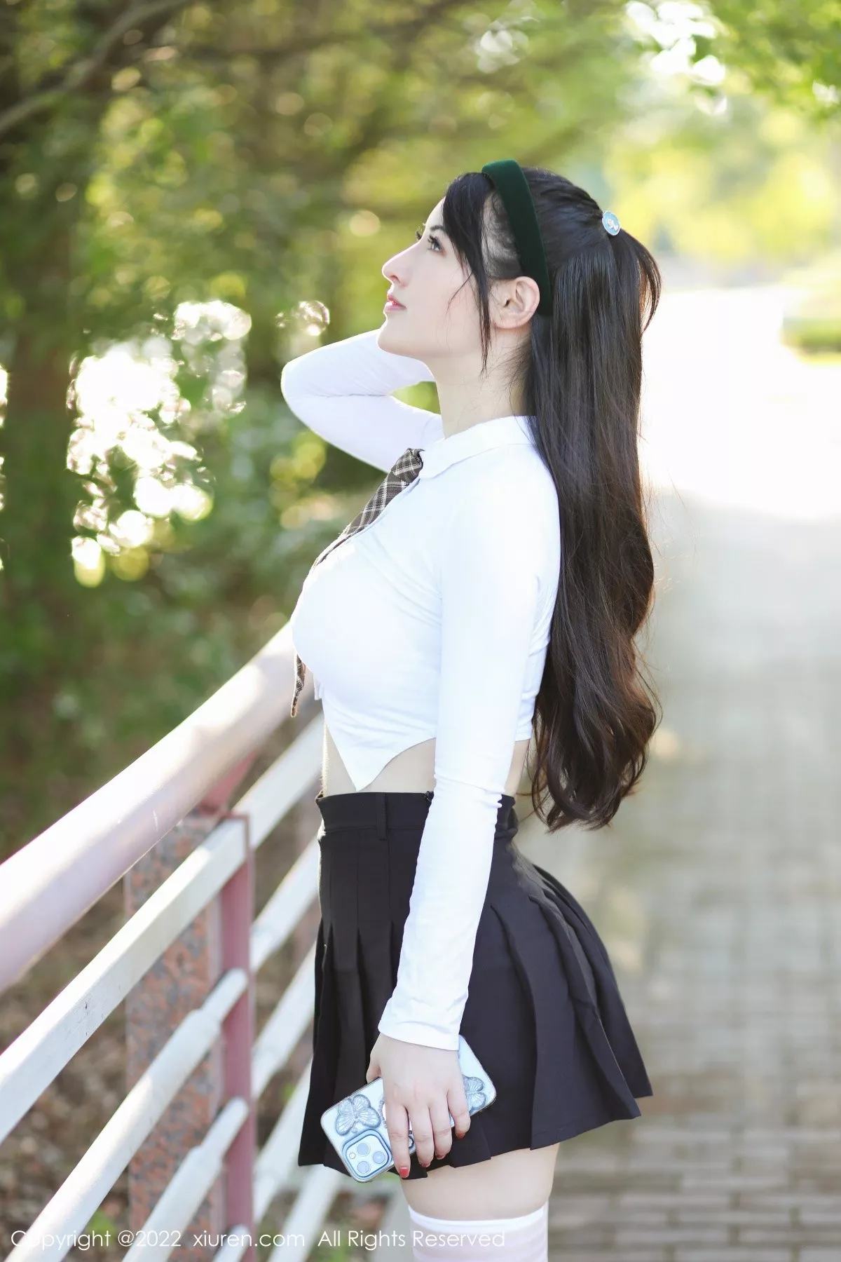 秀人集.com_[XiuRen秀人网]No.5512_模特诗诗kiki白色短T配黑短裙半脱露性感白色内衣丰满诱惑写真58P