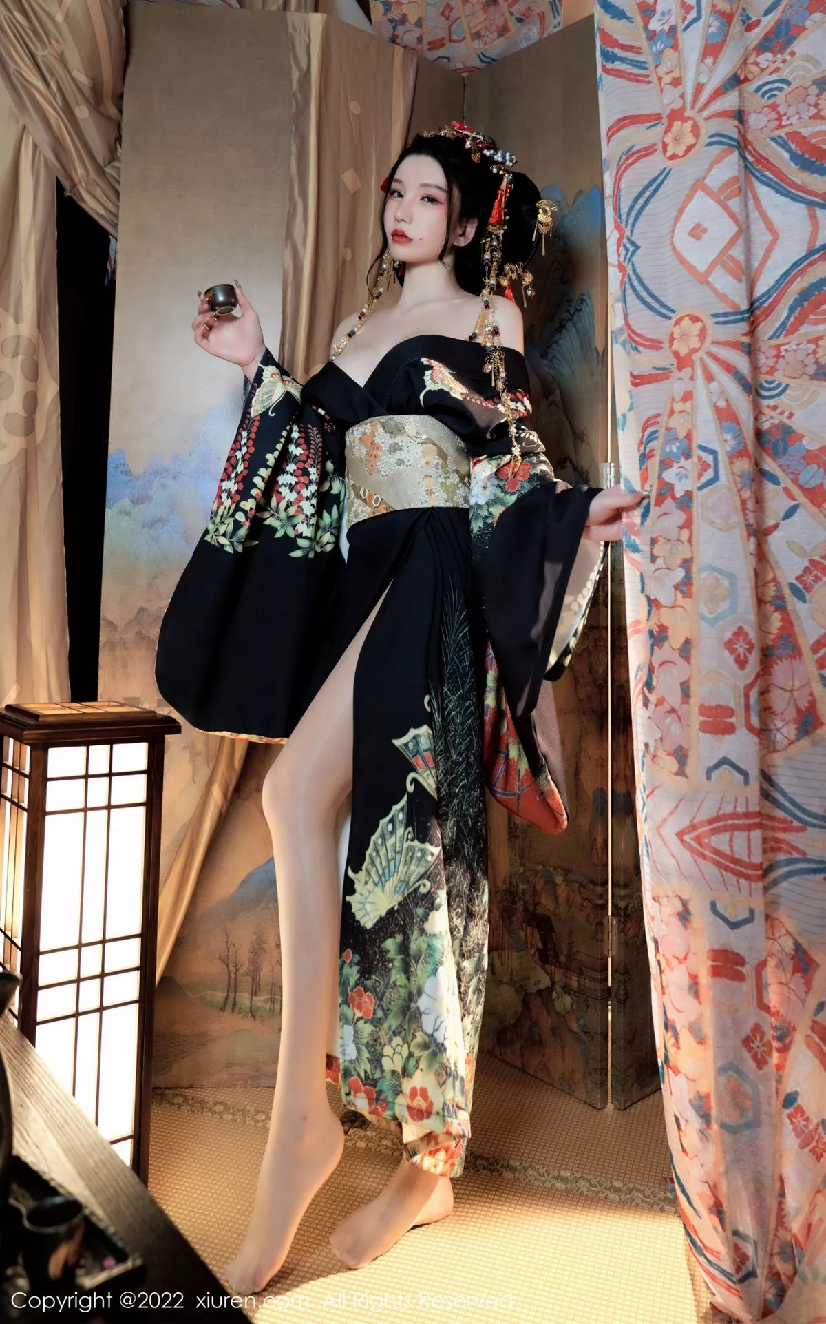 秀人集.com_[XiuRen秀人网]No.5537_女神周于希Sally宽衣解带主题日系风脱和服露翘臀美腿诱惑写真80P