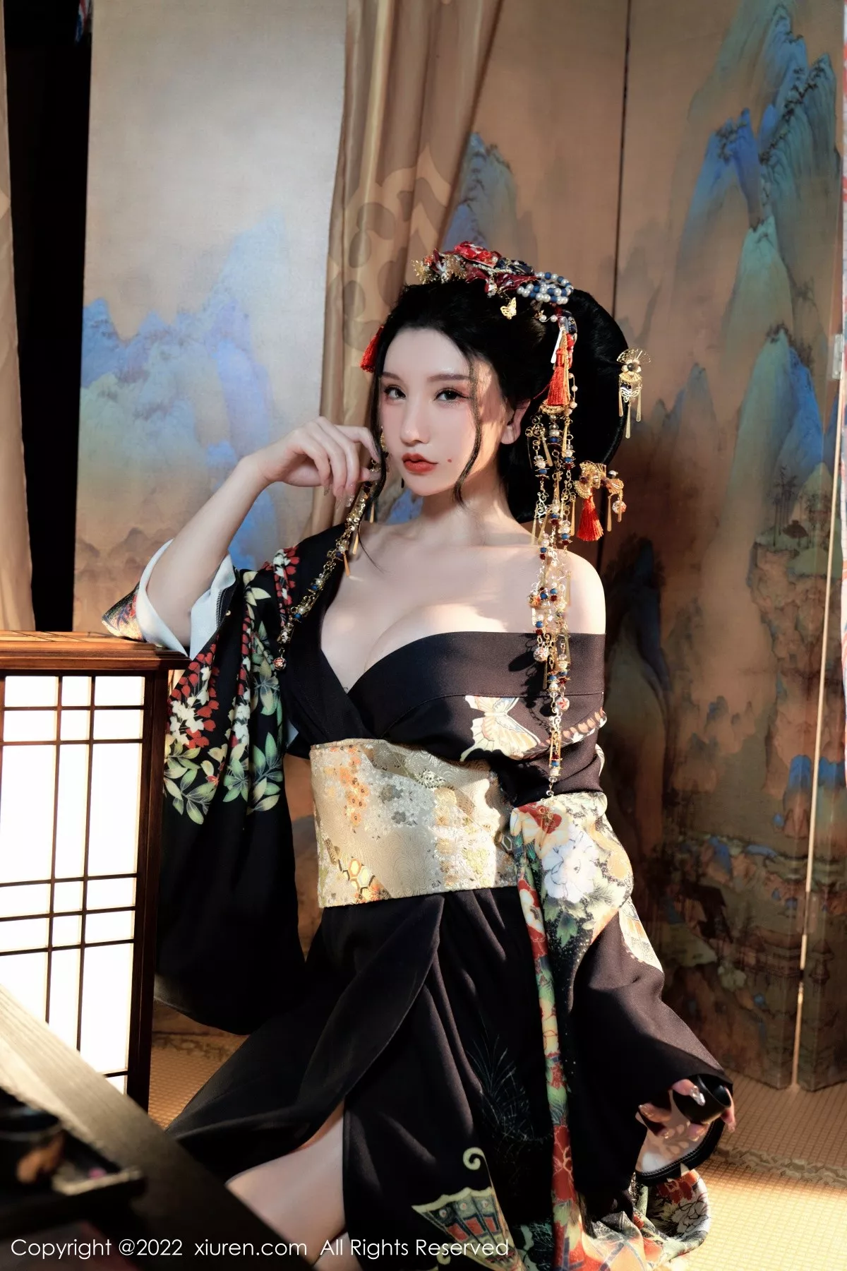 秀人集.com_[XiuRen秀人网]No.5537_女神周于希Sally宽衣解带主题日系风脱和服露翘臀美腿诱惑写真80P