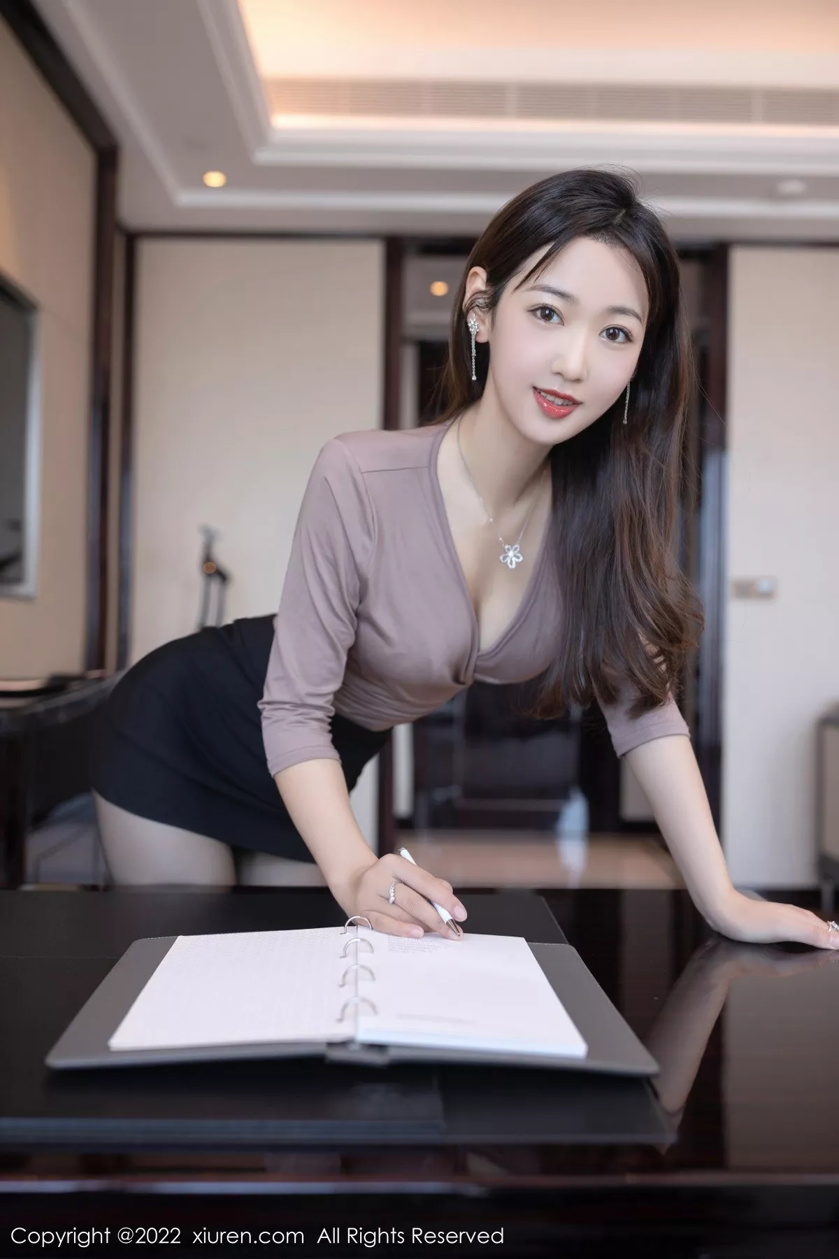 秀人集.com_[XiuRen秀人网]No.5475_模特唐安琪秘书角色扮演半脱露性感蕾丝内衣超薄黑丝诱惑写真84P