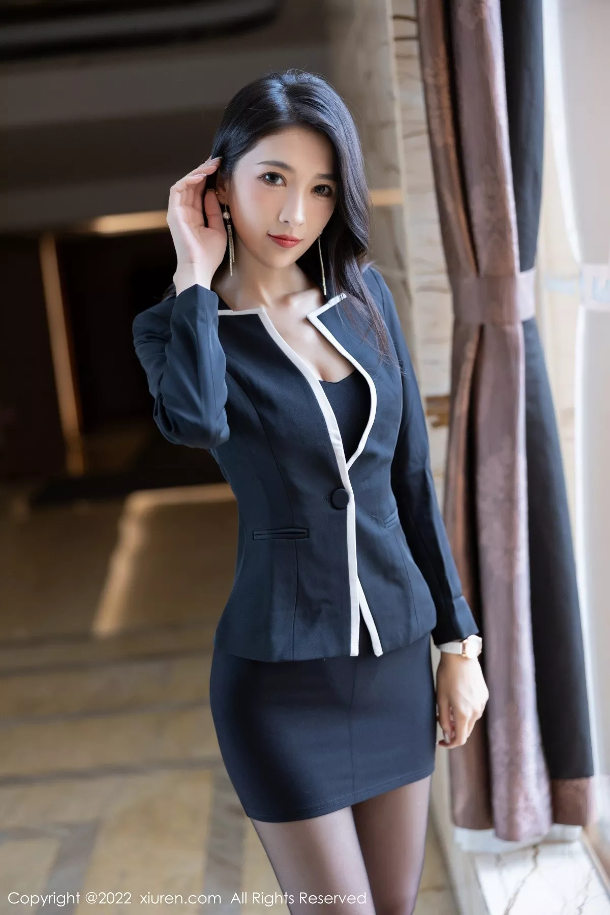 秀人集.com_[XiuRen秀人网]No.5473_模特林乐一私房性感黑色套装半脱露超薄无内黑丝极致魅惑写真84P