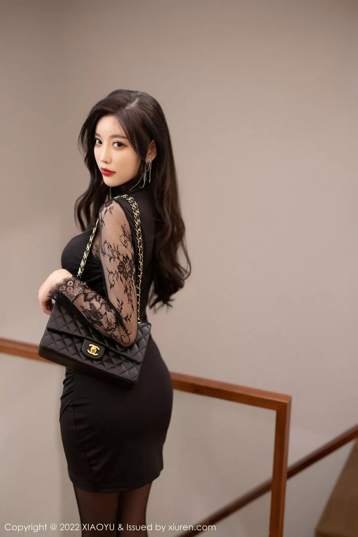 秀人集.com_[XiaoYu画语界]Vol.875_女神杨晨晨Yome性感黑色连衣短裙露黑色蕾丝内衣完美诱惑写真86P