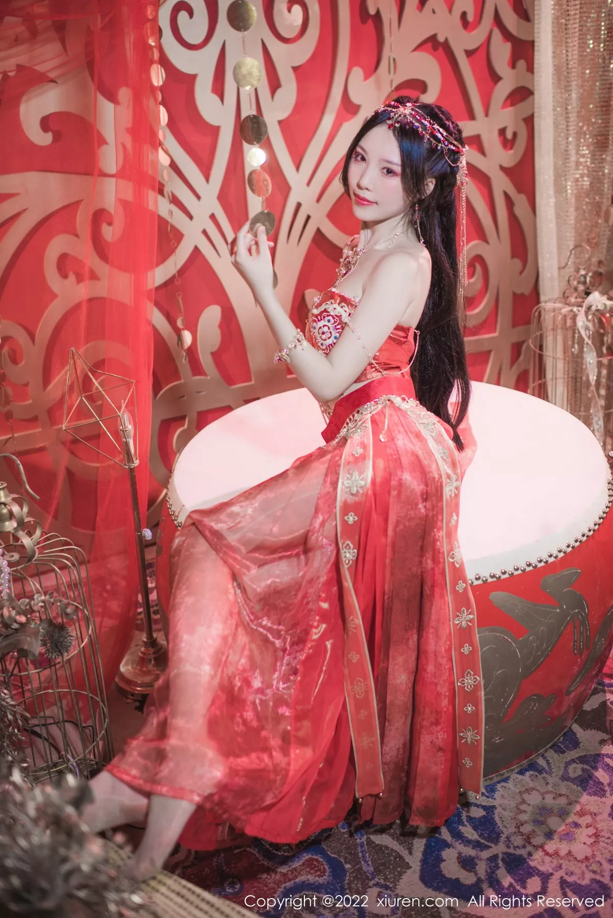 秀人集.com_[XiuRen秀人网]No.5699_模特利世性感西域舞娘扮演红色薄纱连衣裙秀曼妙身姿诱惑写真63P