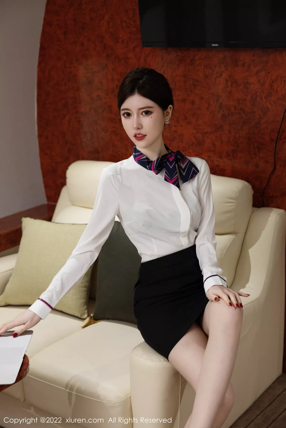 秀人集.com_[XiuRen秀人网]No.5696_模特美桃酱性感白T配黑短裙露蕾丝内衣超薄肉丝迷人诱惑写真106P