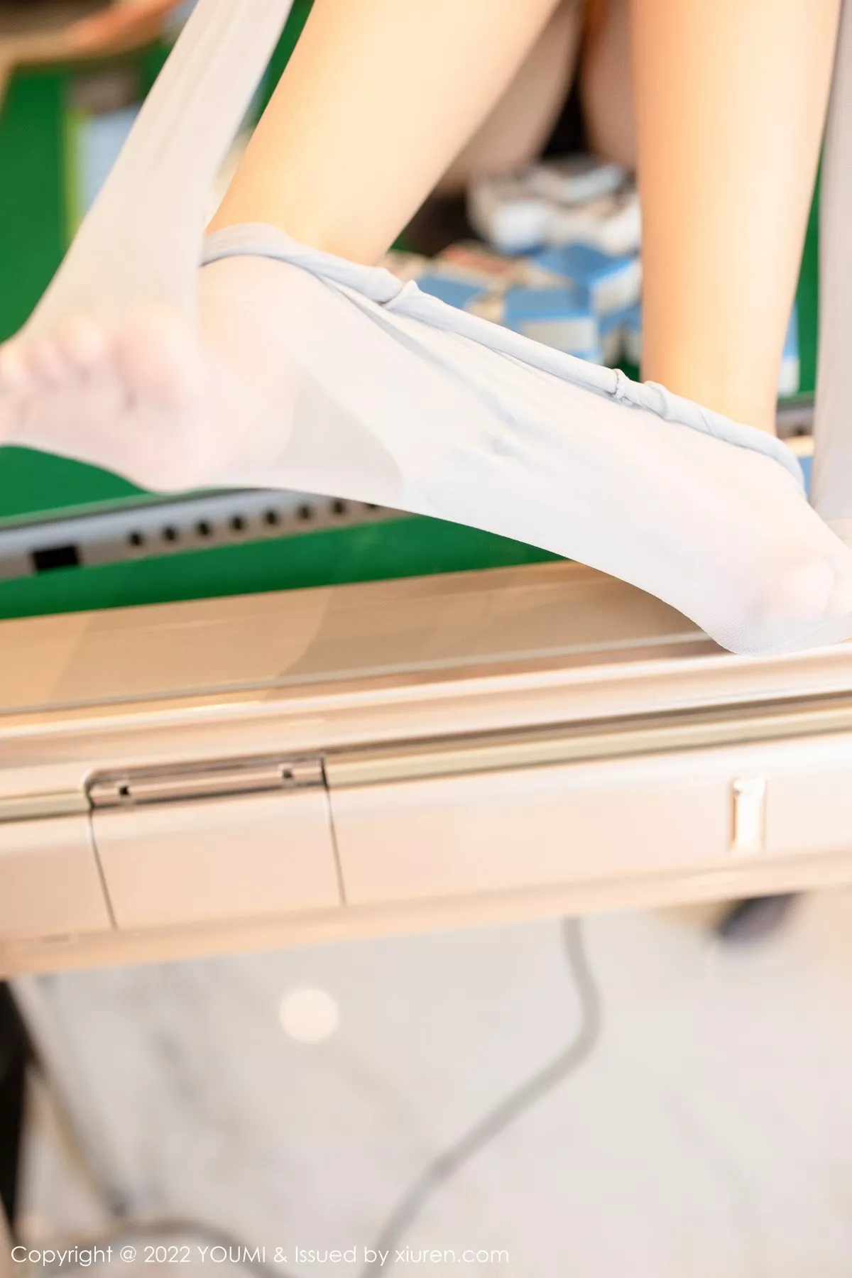 秀人集.com_[YouMi尤蜜荟]Vol.854_模特张思允Nice西双版纳旅拍脱吊带裙露黑色蕾丝内衣诱惑写真82P