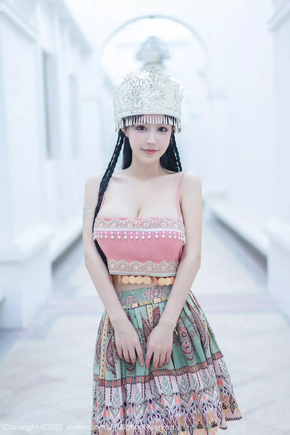 秀人集.com_[XiuRen秀人网]No.5615_女神朱可儿Flora民族服饰装扮性感粉色吊带露傲人豪乳诱惑写真70P