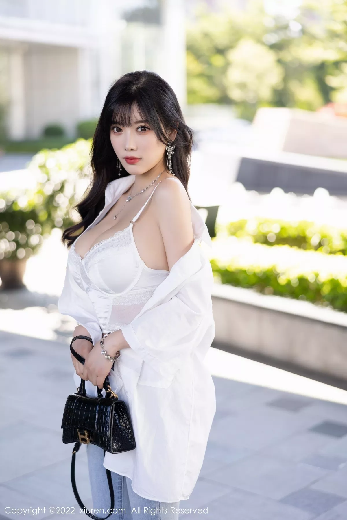 秀人集.com_[XiuRen秀人网]No.5614_女神杨晨晨Yome私房半脱露白色内衣配无内肉丝迷人诱惑写真83P