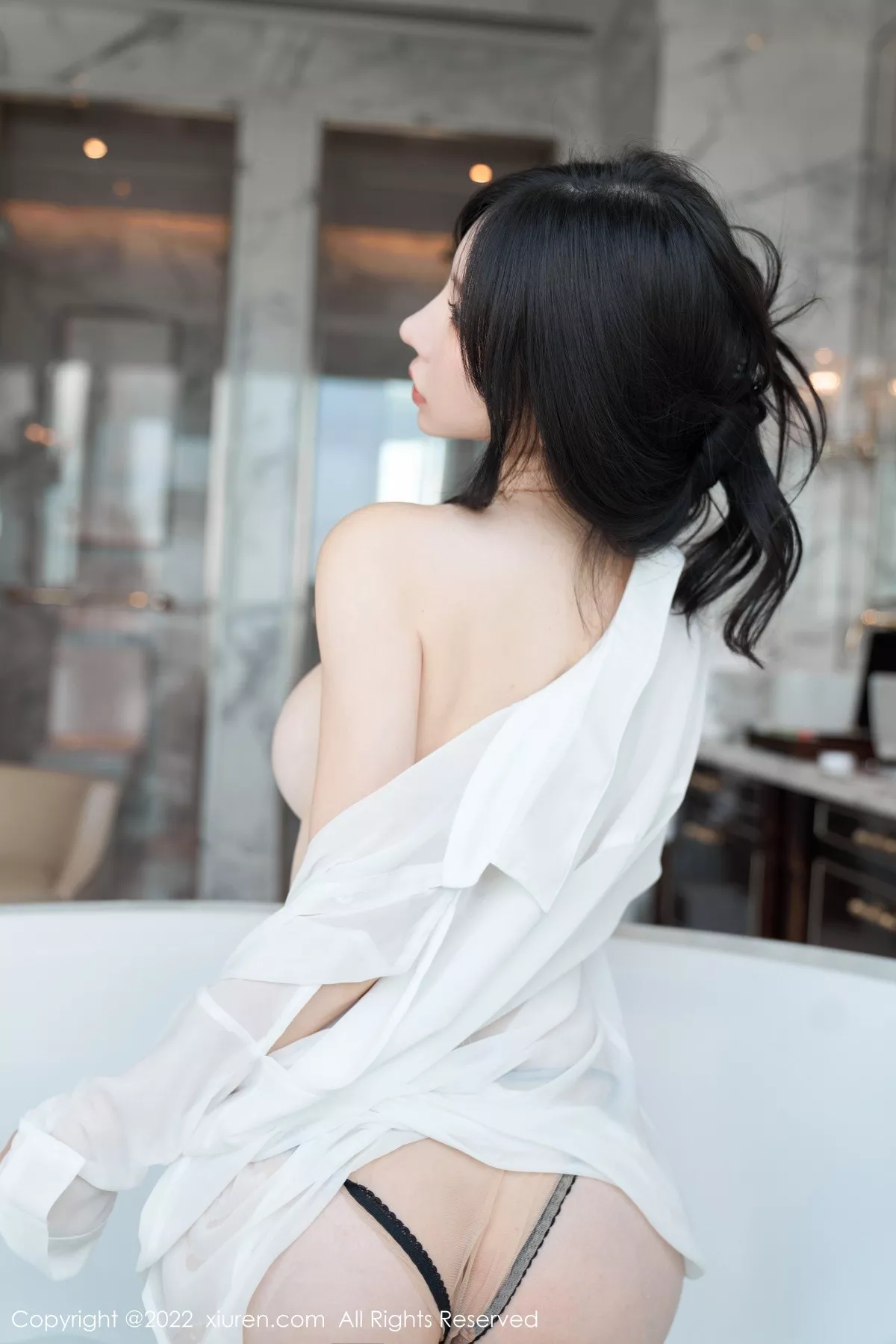 秀人集.com_[XiuRen秀人网]No.5638_女神周于希Sally心愿旅拍浴缸场景性感白色轻透衣湿身诱惑写真84P