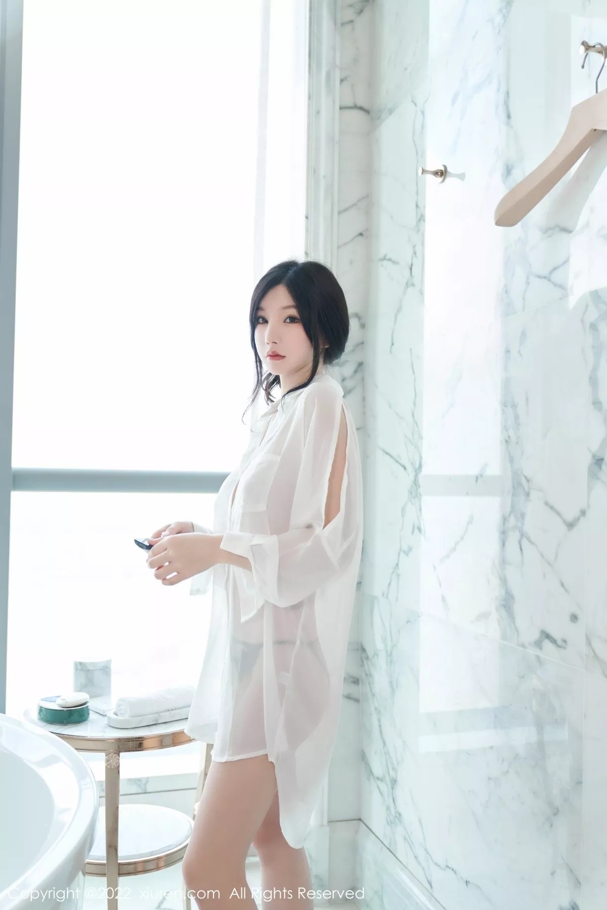 秀人集.com_[XiuRen秀人网]No.5638_女神周于希Sally心愿旅拍浴缸场景性感白色轻透衣湿身诱惑写真84P