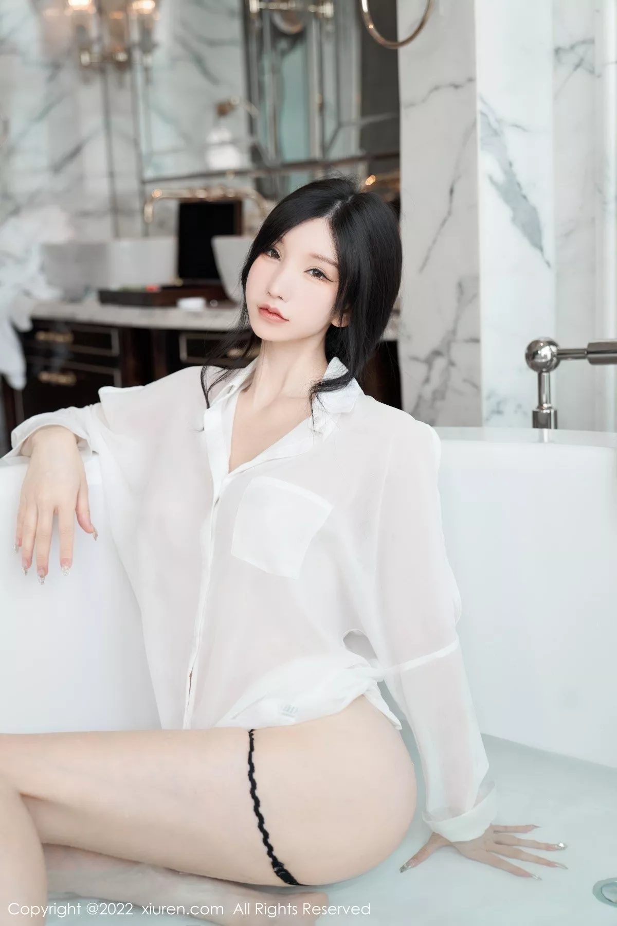 秀人集.com_[XiuRen秀人网]No.5638_女神周于希Sally心愿旅拍浴缸场景性感白色轻透衣湿身诱惑写真84P