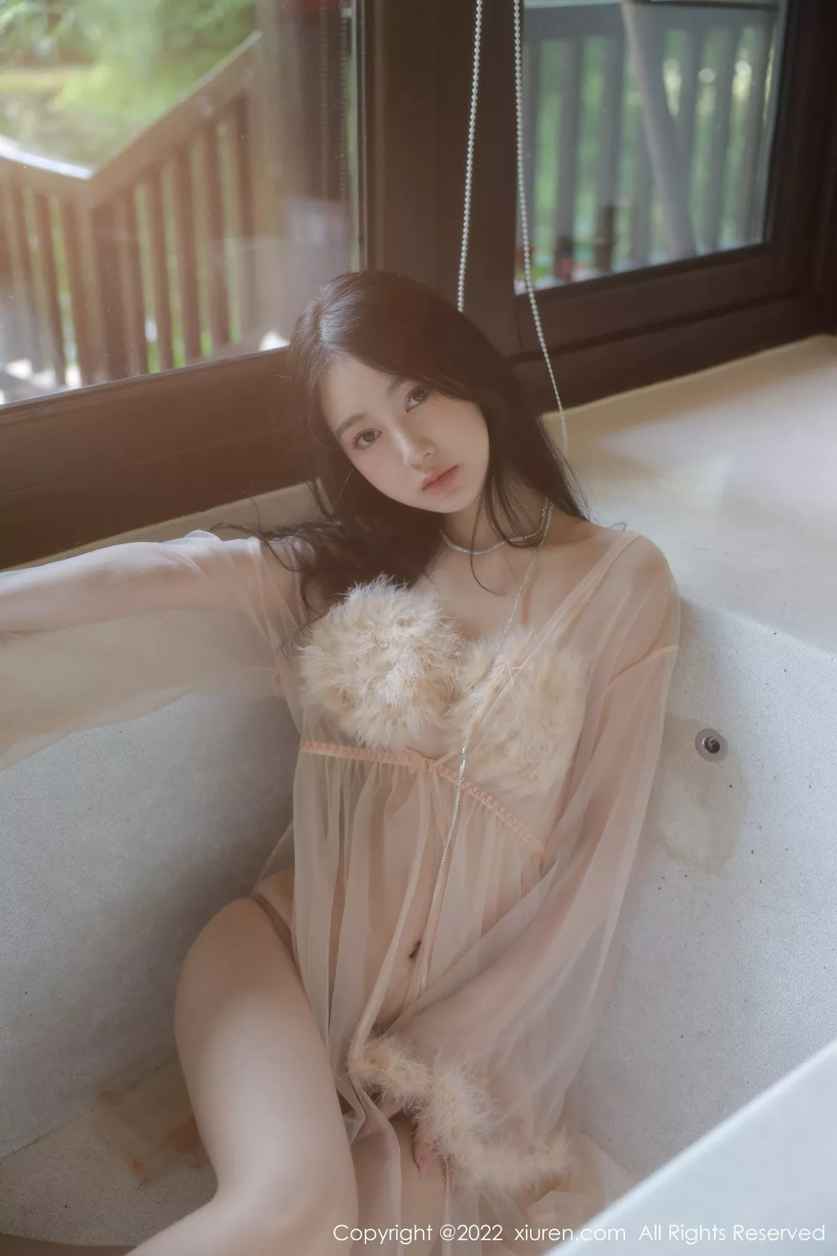 秀人集.com_[XiuRen秀人网]No.5796_模特谢晚晚浅色薄纱轻透情趣服配超薄肉丝秀惹火身材诱惑写真58P