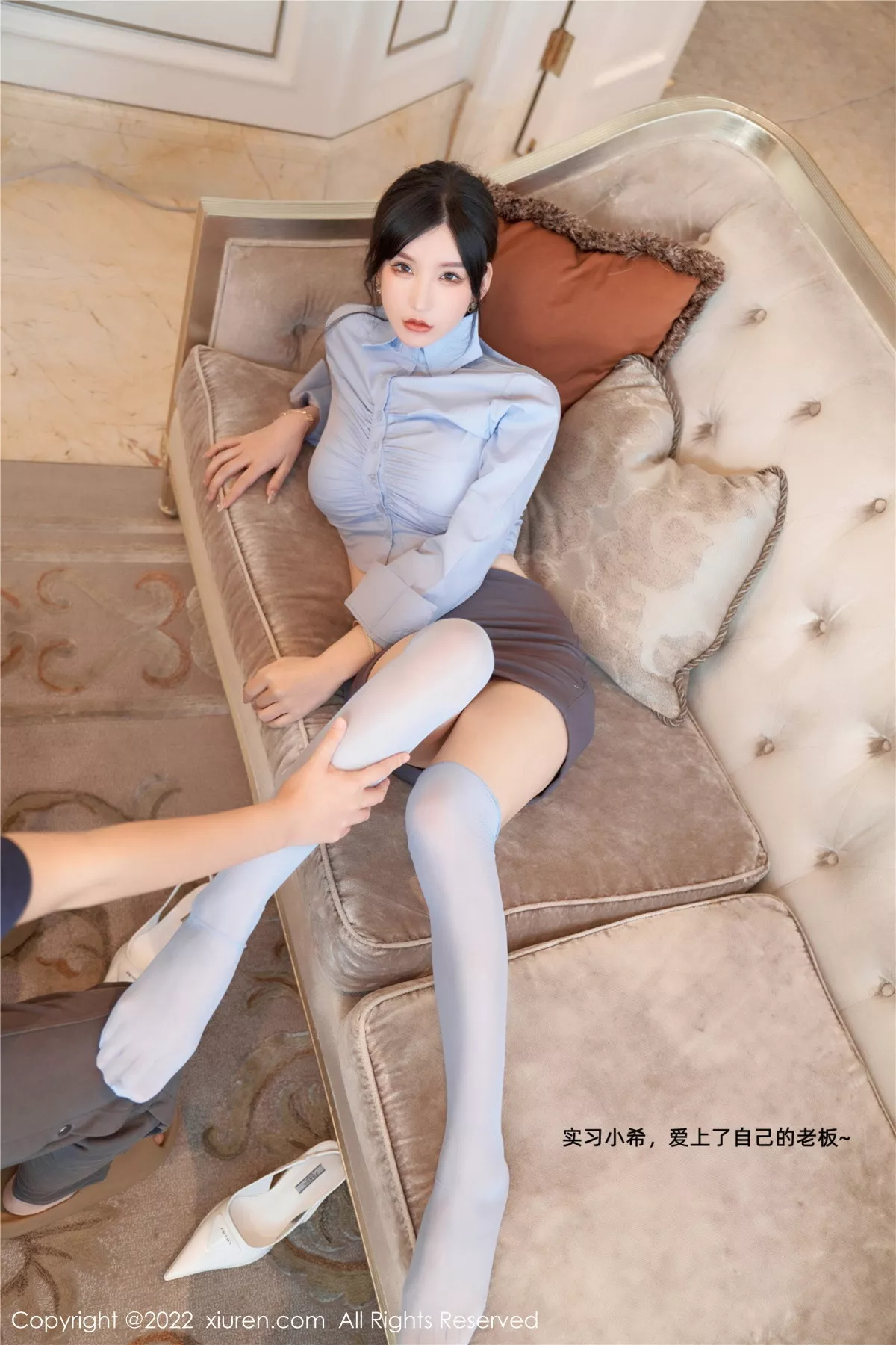 秀人集.com_[XiuRen秀人网]No.5812_女神周于希Sally性感衬衫配灰短裙露蕾丝内衣配超薄肉丝诱惑写真90P