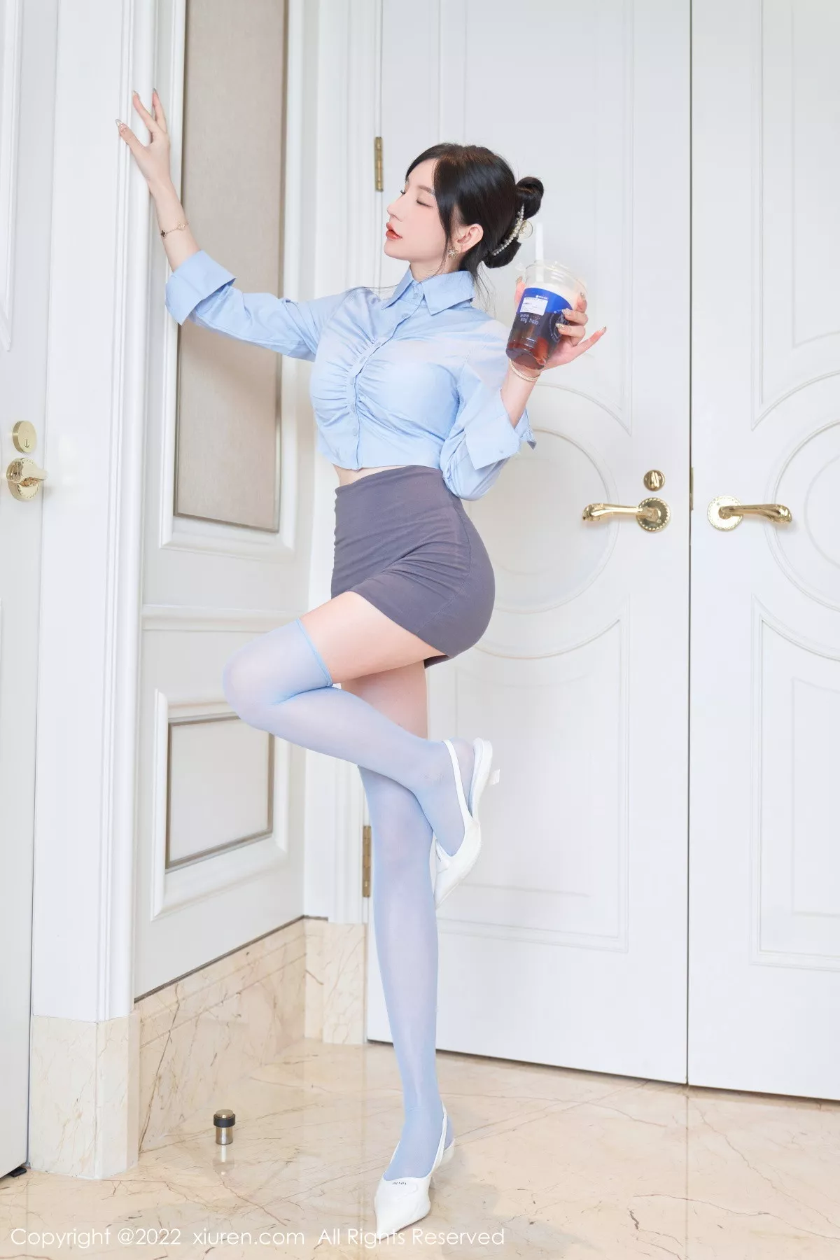 秀人集.com_[XiuRen秀人网]No.5812_女神周于希Sally性感衬衫配灰短裙露蕾丝内衣配超薄肉丝诱惑写真90P