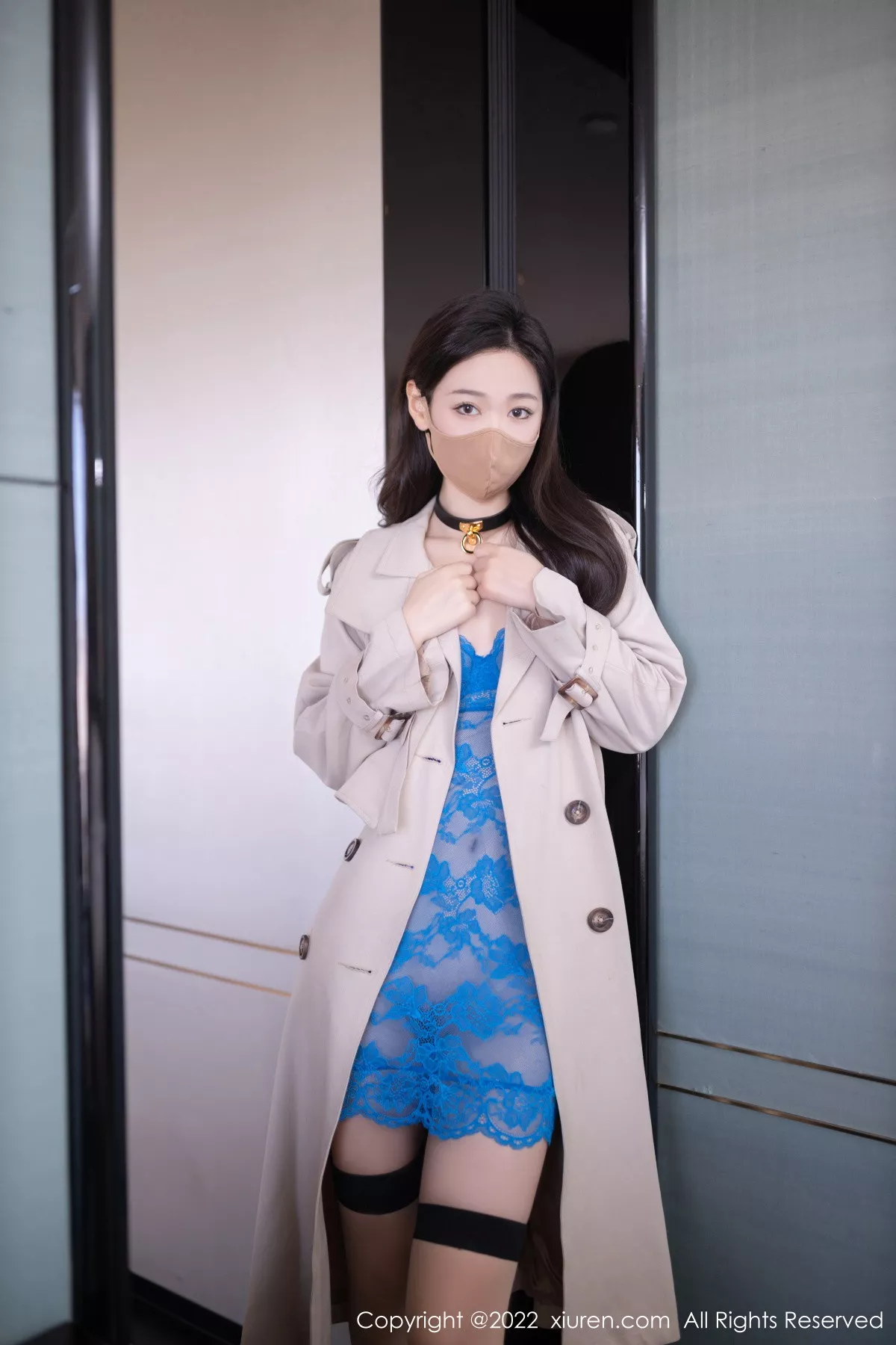 秀人集.com_[XiuRen秀人网]No.5817_模特唐安琪性感蓝色蕾丝轻透服配原色丝袜秀曼妙身姿诱惑写真76P