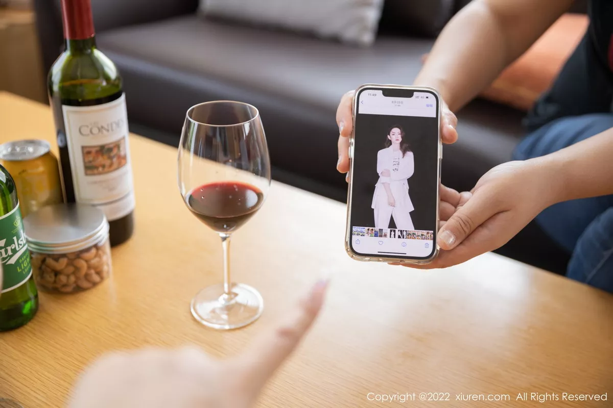 秀人集.com_[XiuRen秀人网]No.5854_模特唐安琪应酬拍摄主题淡蓝上衣配白短裙露开档肉丝诱惑写真86P