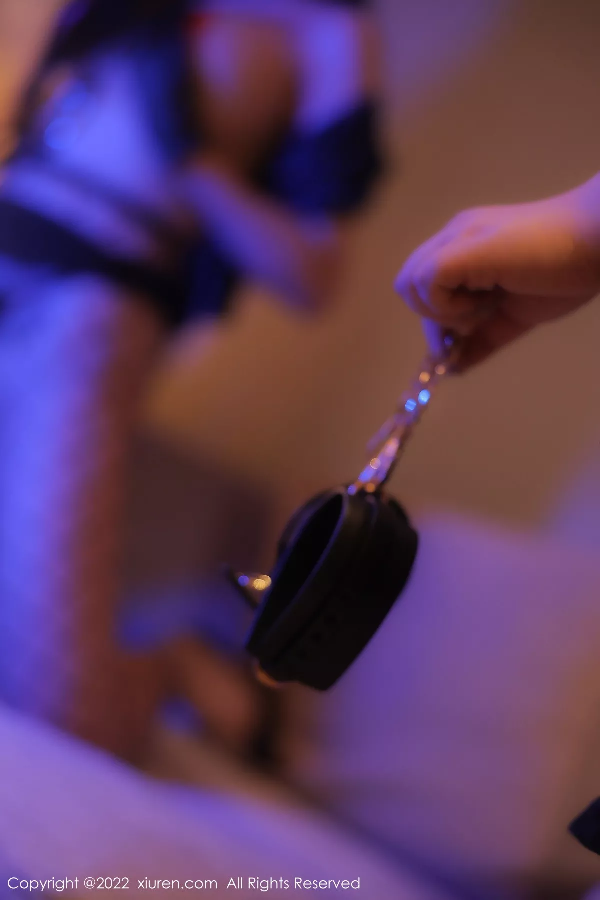 秀人集.com_[XiuRen秀人网]No.5767_模特田冰冰酒店室内拍摄性感警官制服配黑丝网袜完美诱惑写真86P