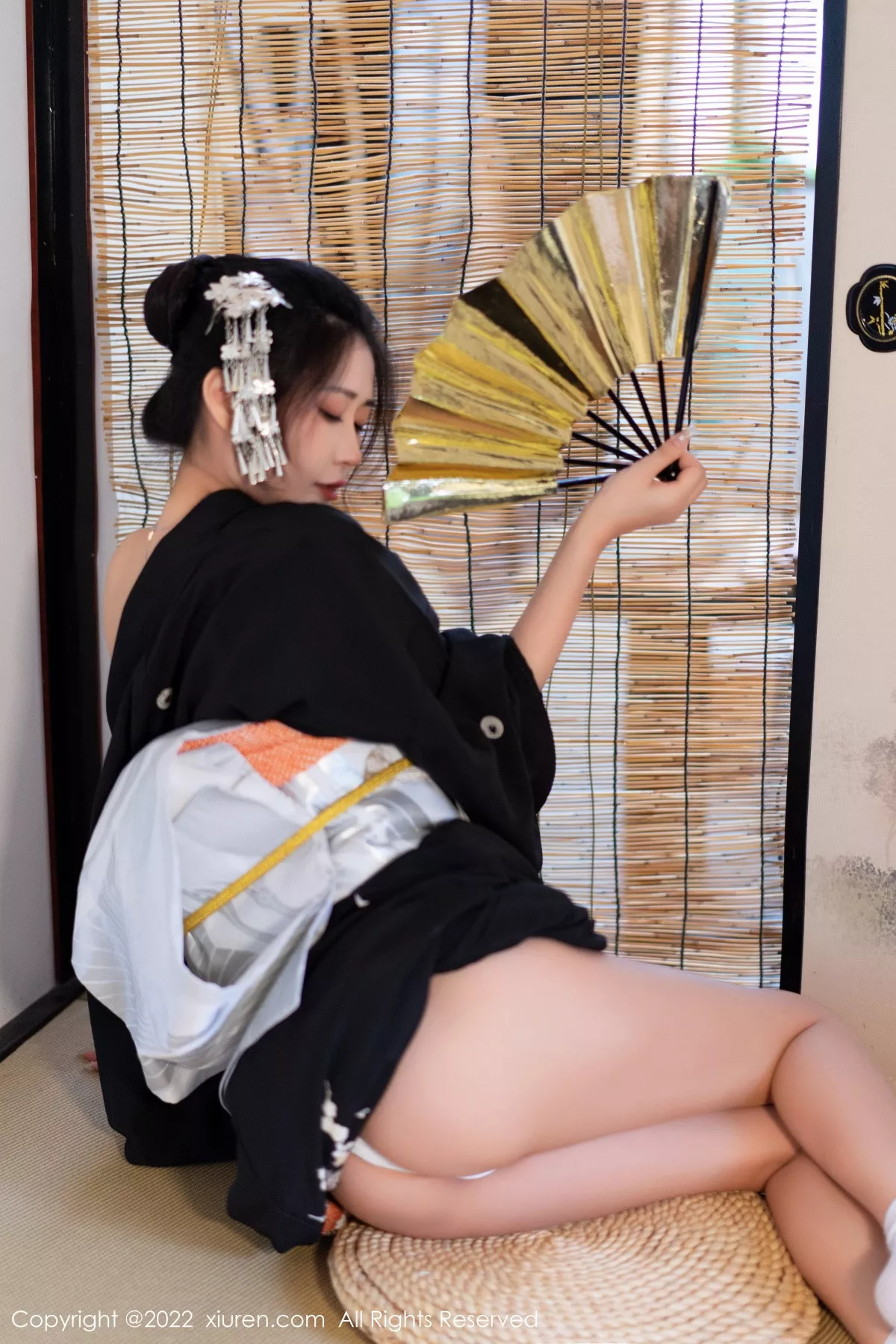 秀人集.com_[XiuRen秀人网]No.5932_模特laura阿姣性感深色日式和服半脱秀柔美身材迷人诱惑写真74P