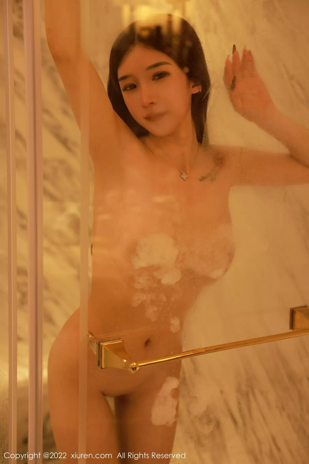 秀人集.com_[XiuRen秀人网]No.5963_模特hebe韩心雨浴室场景性感暖色内衣配黑色蕾丝内裤诱惑写真51P