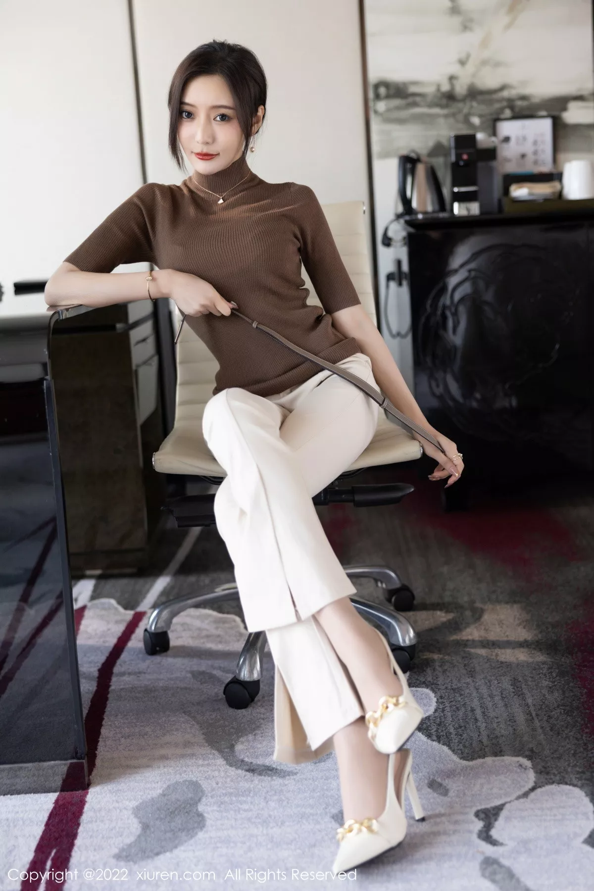 秀人集.com_[XiuRen秀人网]No.5978_女神王馨瑶yanni私房半脱露性感蓝色内衣配超薄无内肉丝诱惑写真81P