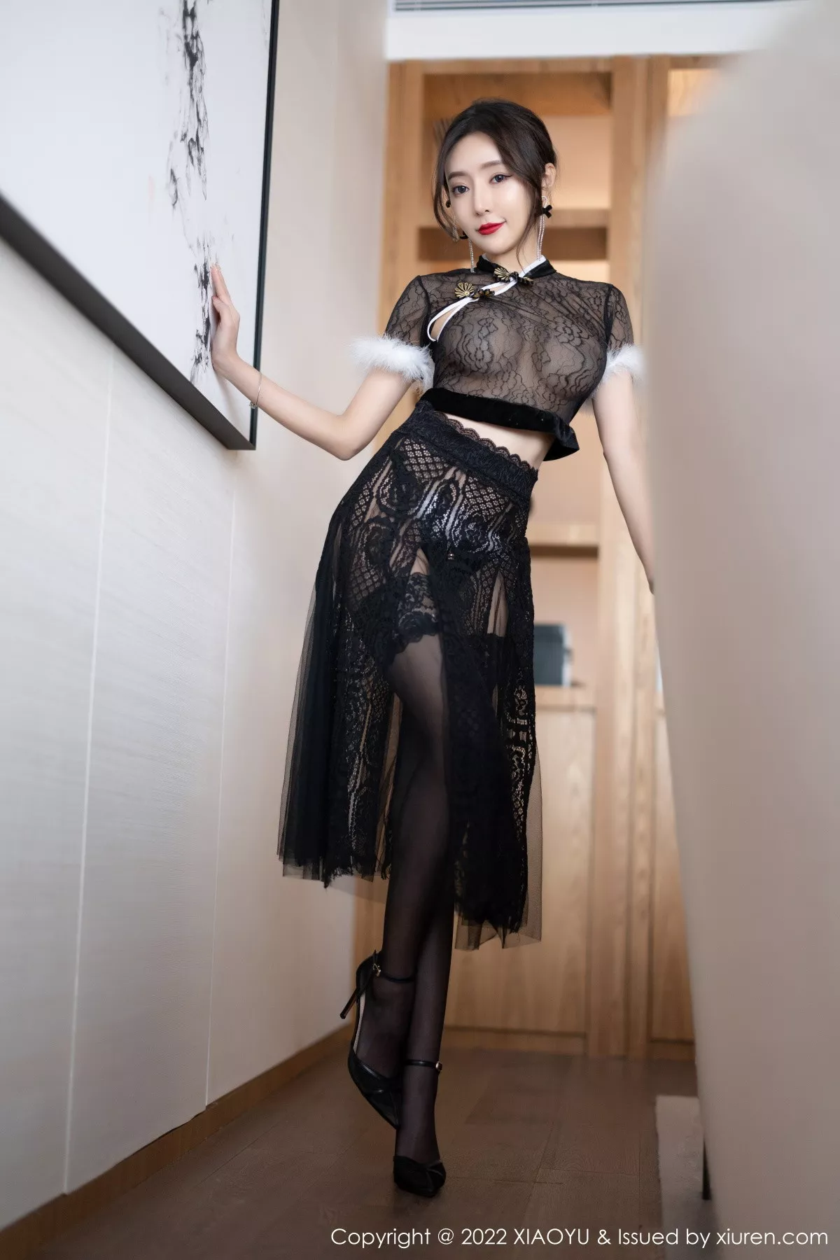 秀人集.com_[XiaoYu画语界]Vol.926_女神王馨瑶yanni性感黑色薄纱情趣旗袍配蕾丝袜惹火诱惑写真80P