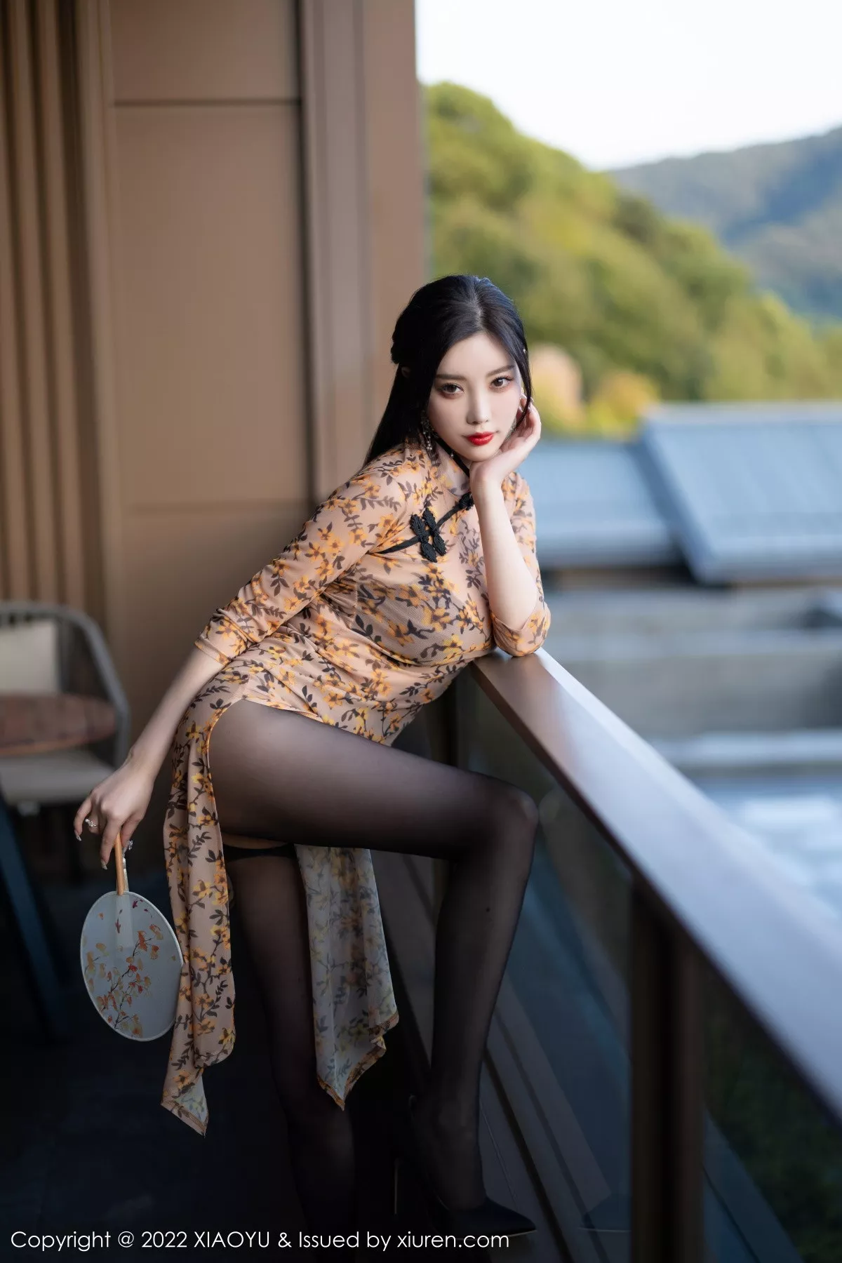 秀人集.com_[XiaoYu画语界]Vol.927_女神杨晨晨Yome脱轻透旗袍露黑色蕾丝内衣配开档黑丝诱惑写真88P