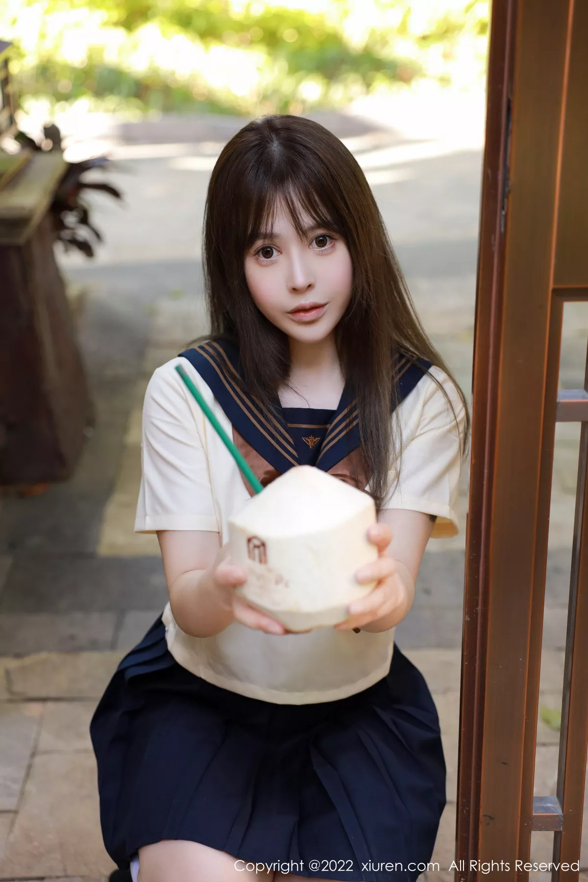 秀人集.com_[XiuRen秀人网]No.6021_女神Evelyn艾莉南京旅拍户外性感白色水手服秀完美身材诱惑写真66P