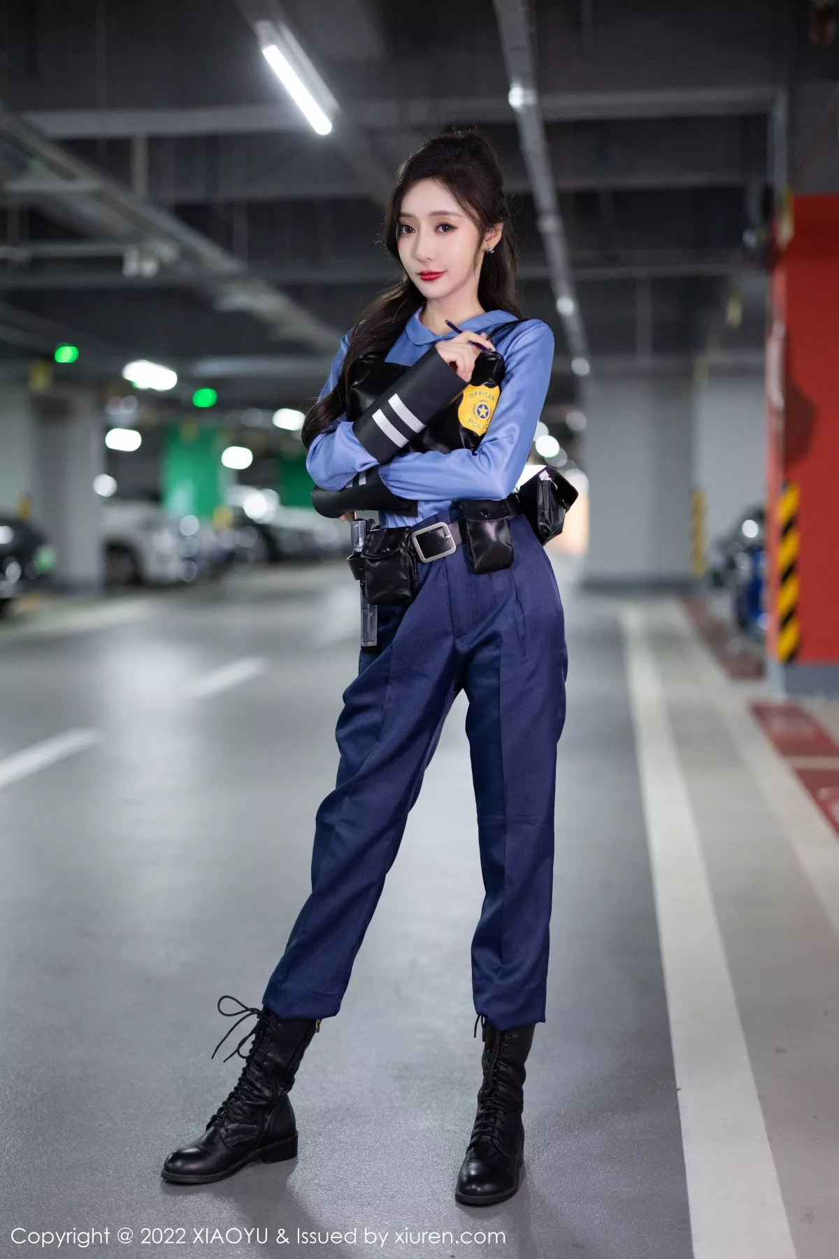秀人集.com_[XiaoYu画语界]Vol.929_女神王馨瑶yanni脱蓝色女警官制服露黑色蕾丝内衣完美诱惑写真80P