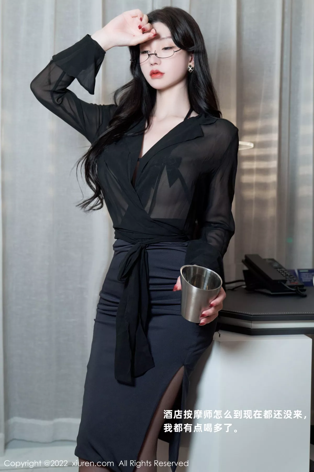 秀人集.com_[XiuRen秀人网]No.5914_女神周于希Sally黑色薄纱衣配超薄黑丝半脱秀火辣身材诱惑写真97P