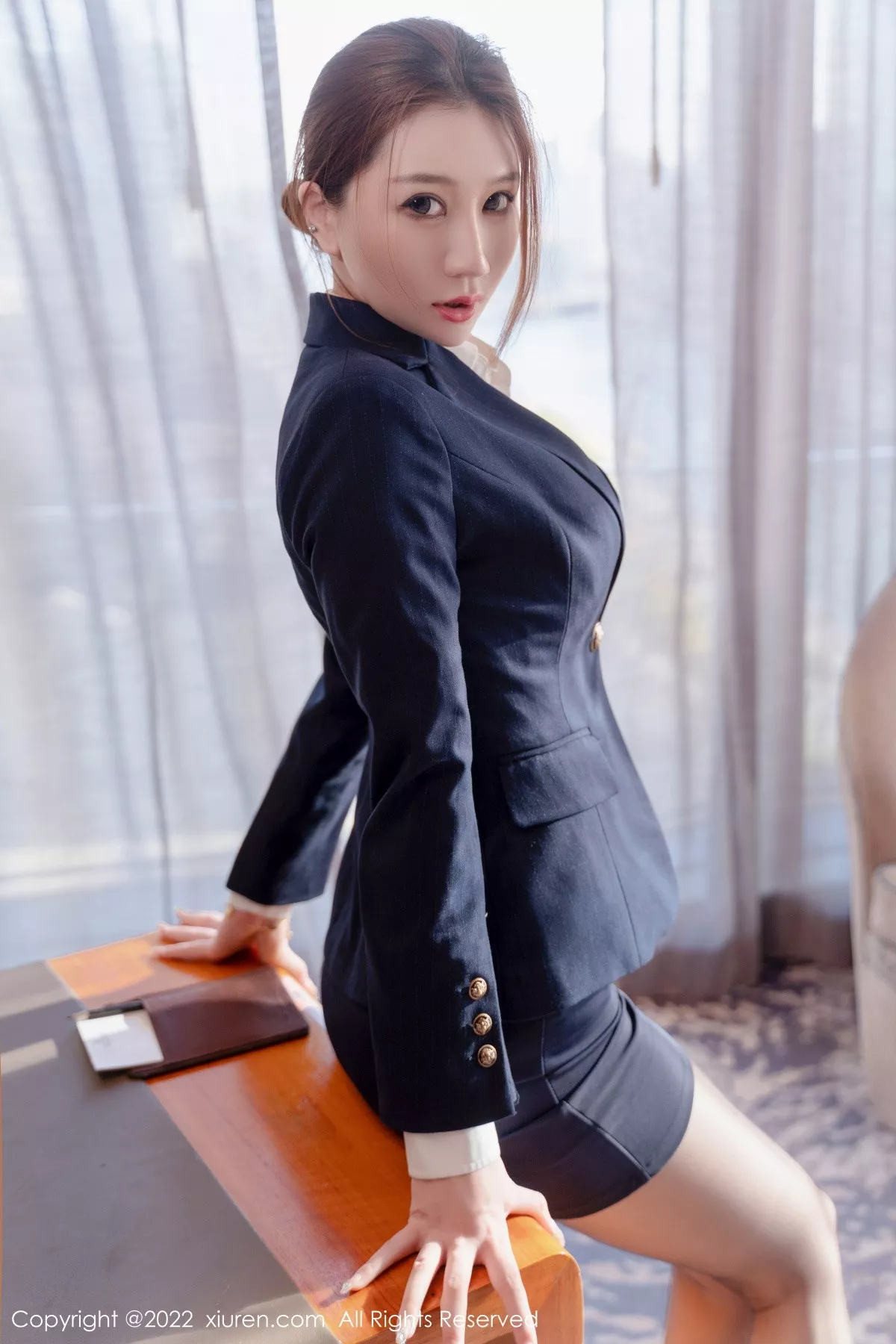 秀人集.com_[XiuRen秀人网]No.5918_模特顾乔楠Cora脱蓝色制服露性感内衣配超薄无内黑丝诱惑写真72P