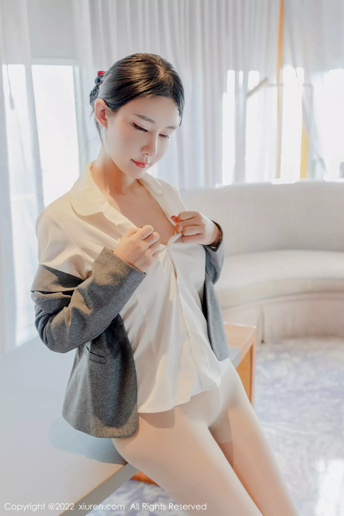 秀人集.com_[XiuRen秀人网]No.6054_模特夏沫沫tifa私人秘书主题白衬衣配超薄无内肉丝惹火诱惑写真64P