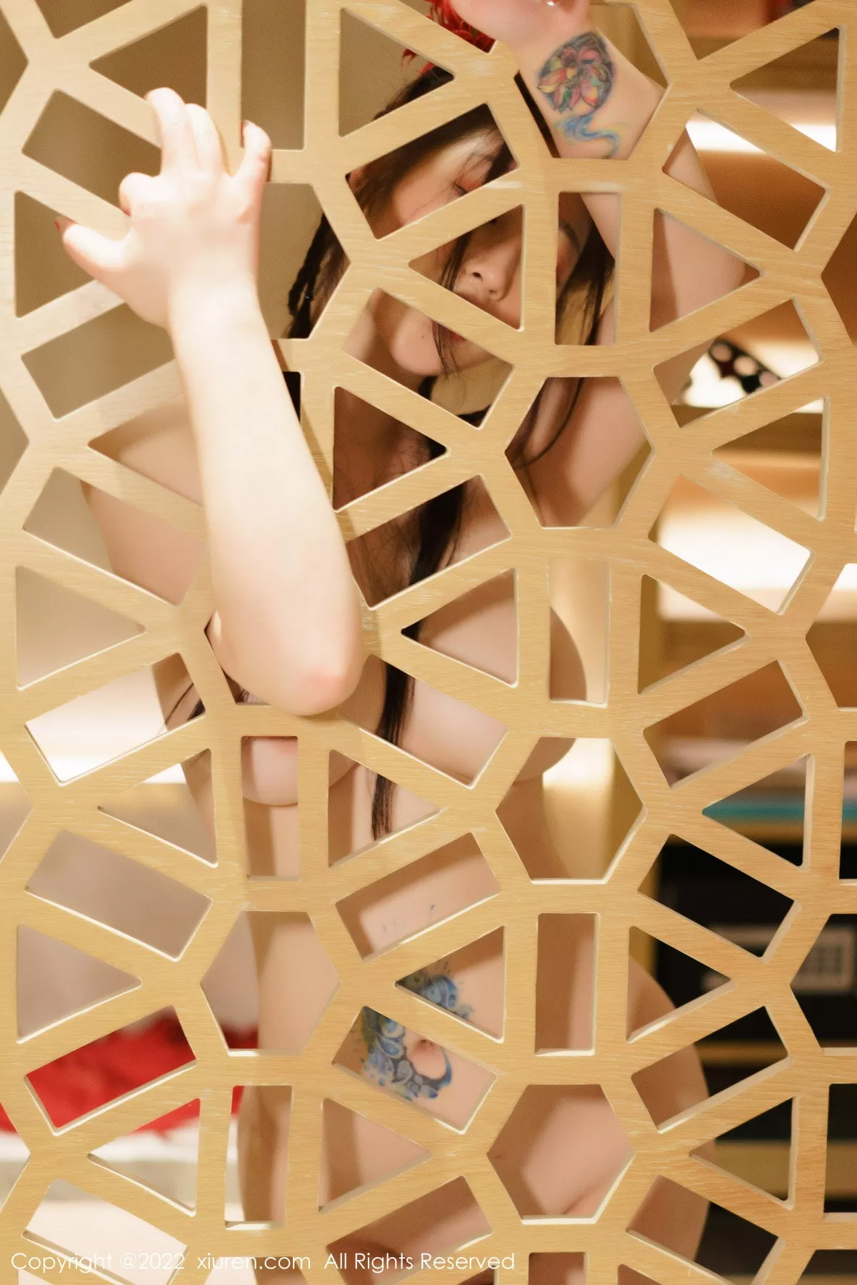 秀人集.com_[XiuRen秀人网]No.6068_女神laura阿姣＆妲己_Toxic红色薄透古装服秀丰满身材诱惑写真79P