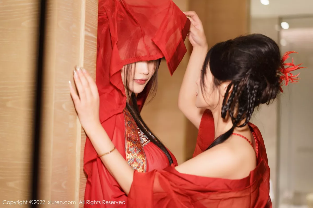 秀人集.com_[XiuRen秀人网]No.6068_女神laura阿姣＆妲己_Toxic红色薄透古装服秀丰满身材诱惑写真79P