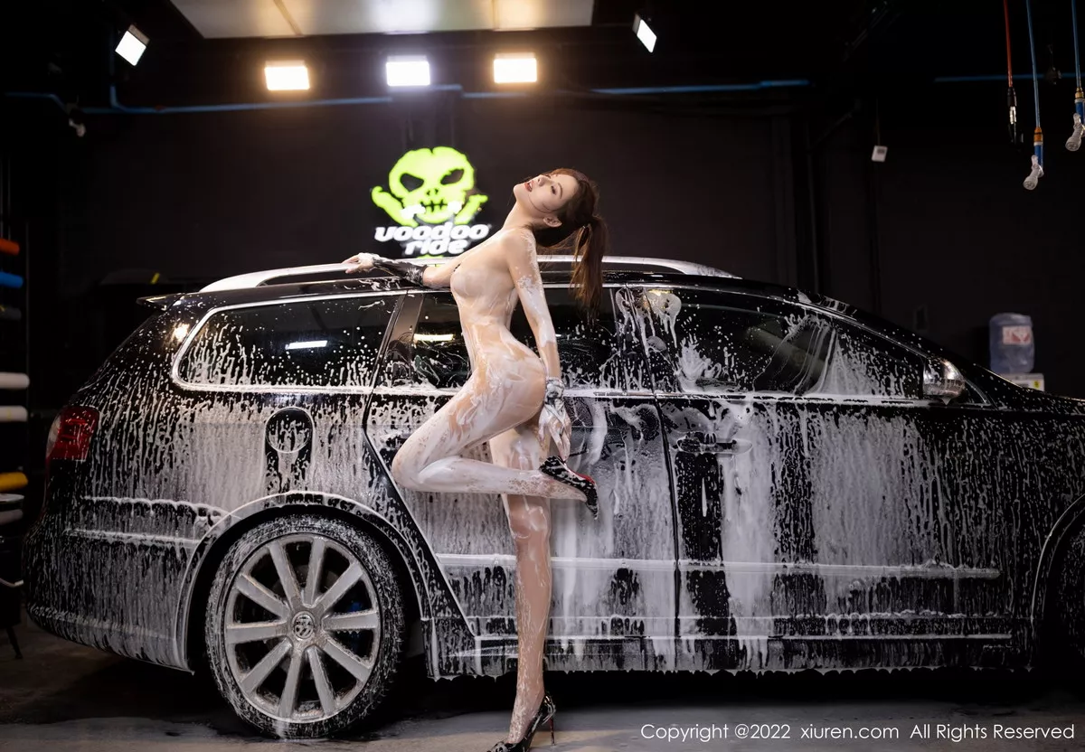 秀人集.com_[XiuRen秀人网]No.6072_模特就是阿朱啊洗车场景性感黑色服饰秀绝美身姿惹火诱惑写真90P
