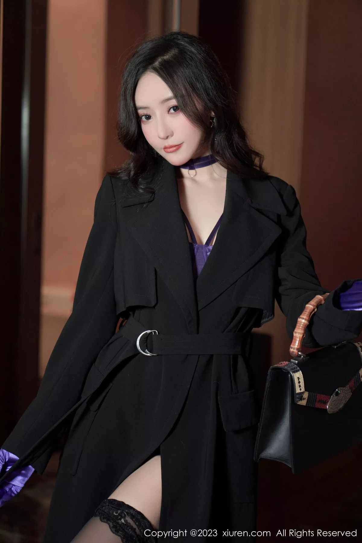 秀人集.com_[XiuRen秀人网]No.6078_女神王馨瑶yanni脱黑色外衣露紫色情趣内衣秀完美身材诱惑写真76P