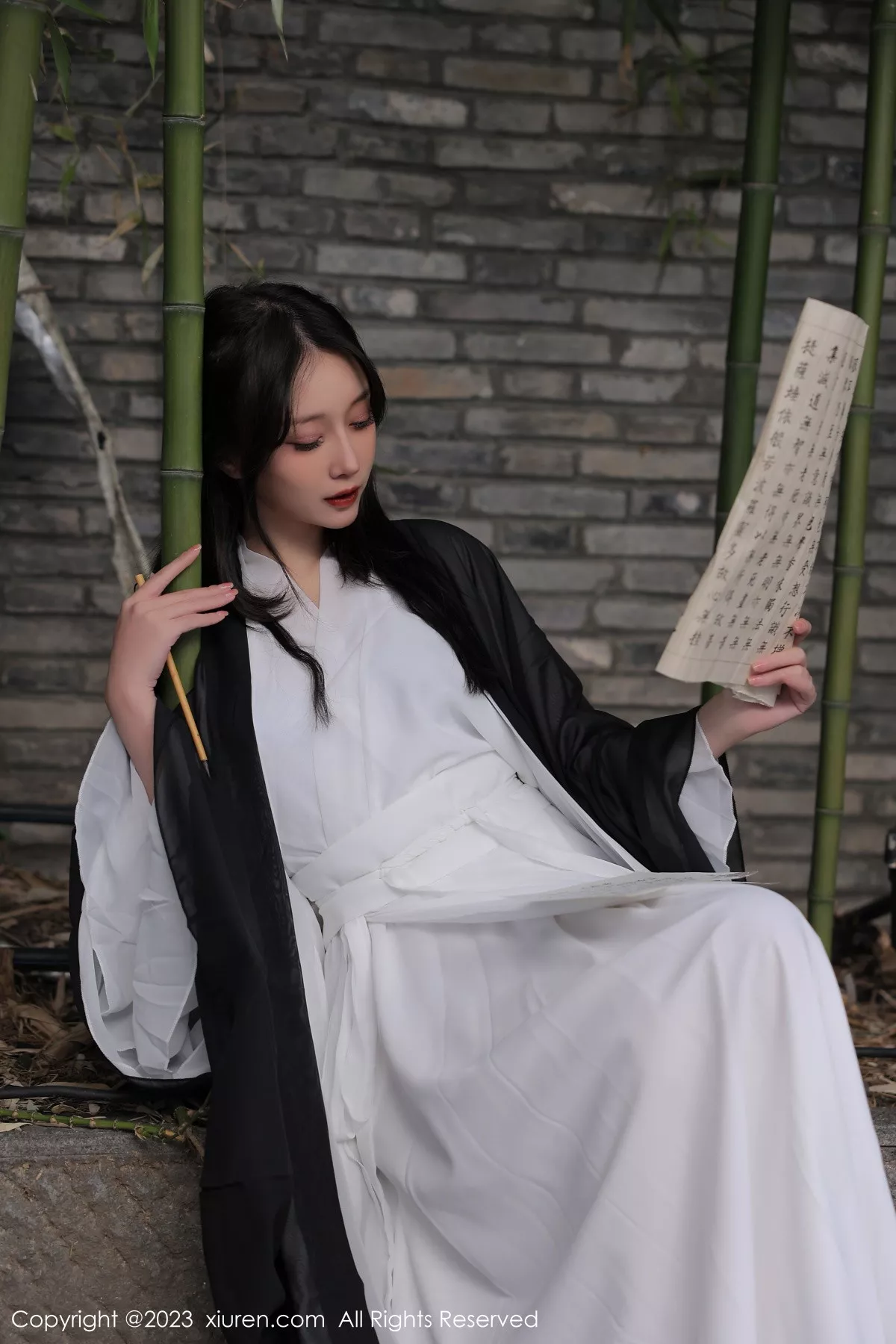 秀人集.com_[XiuRen秀人网]No.6094_模特玥儿玥er海南旅拍脱白色古装服饰露性感内衣撩人诱惑写真55P