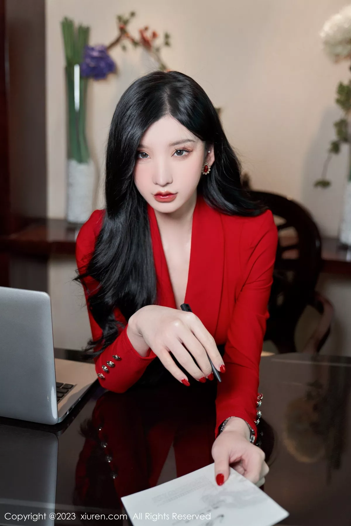 秀人集.com_[XiuRen秀人网]No.6101_女神周于希Sally办公室秘密主题脱制服露黑色蕾丝内衣诱惑写真84P