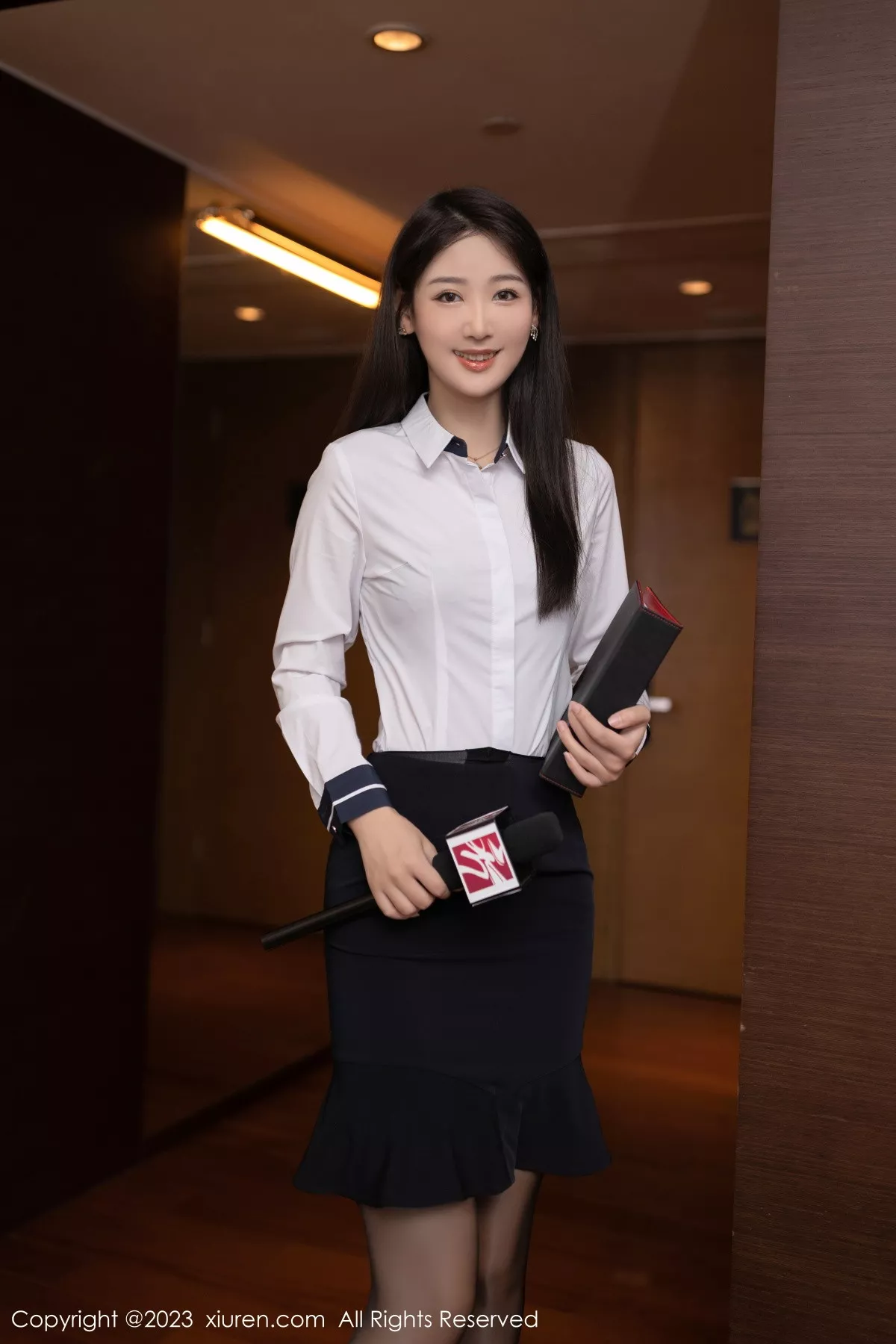 秀人集.com_[XiuRen秀人网]No.6106_模特唐安琪独家采访主题性感白T配黑色短裙露蕾丝内衣诱惑写真81P