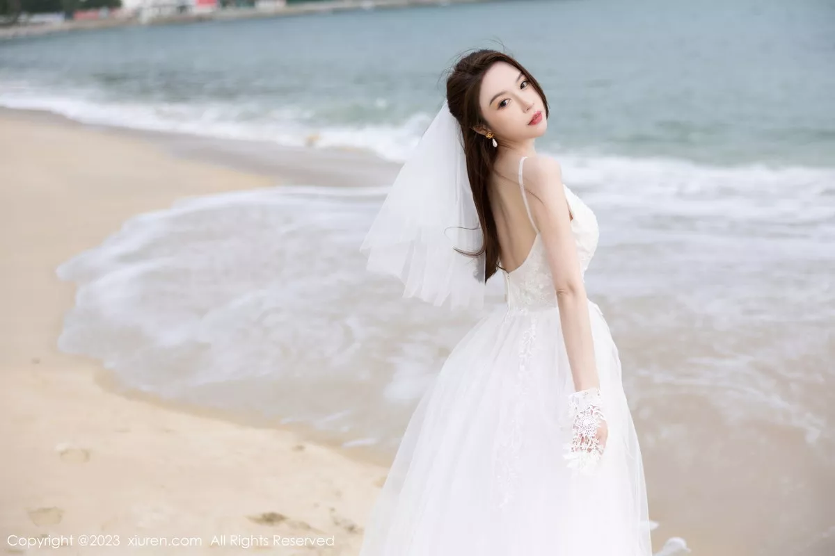 秀人集.com_[XiuRen秀人网]No.6120_模特梦心玥性感白色婚纱服饰配白丝袜秀高挑身姿迷人诱惑写真87P