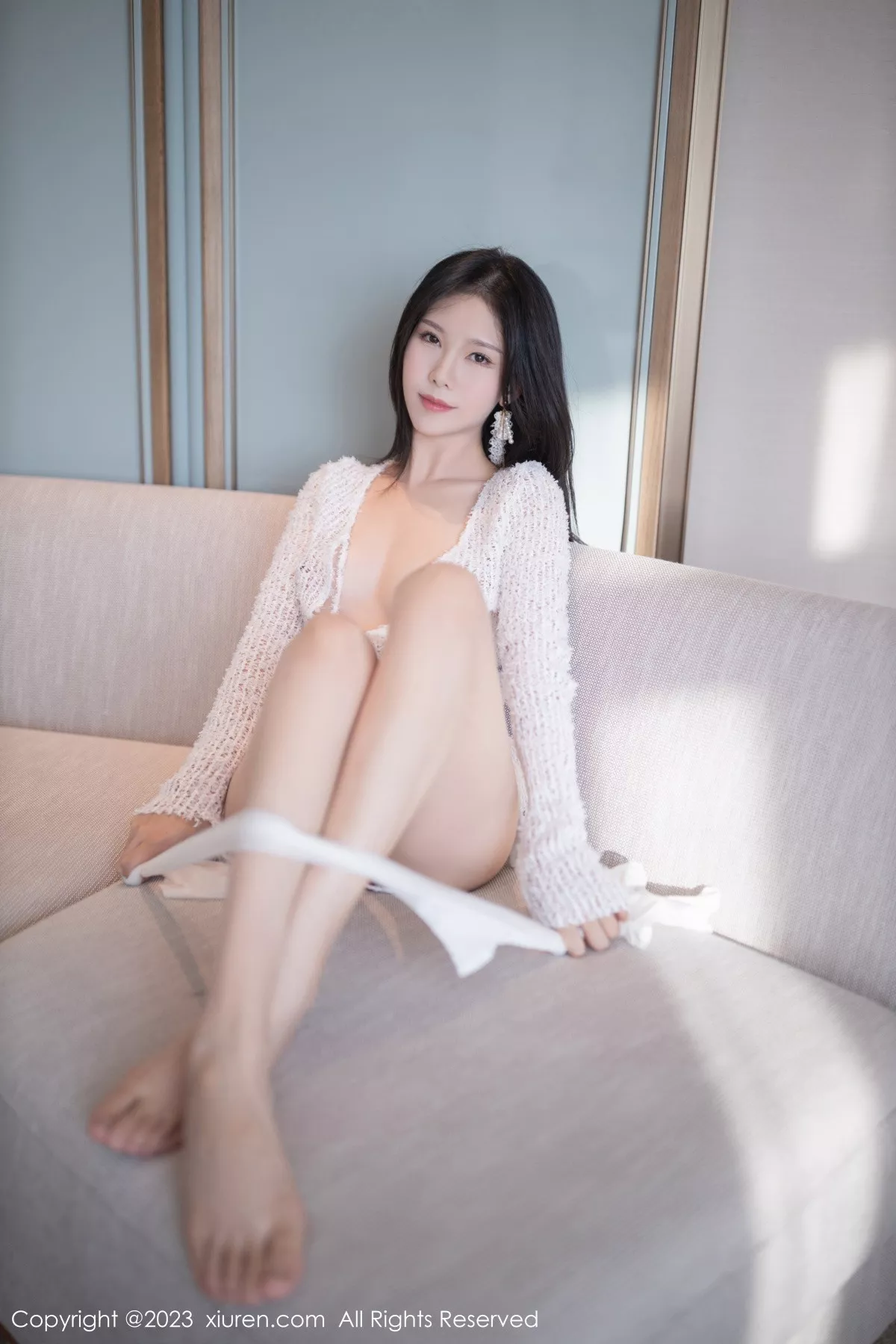 秀人集.com_[XiuRen秀人网]No.6119_模特利世女友角色白色缕空毛线配白丝吊袜秀曼妙身姿诱惑写真81P