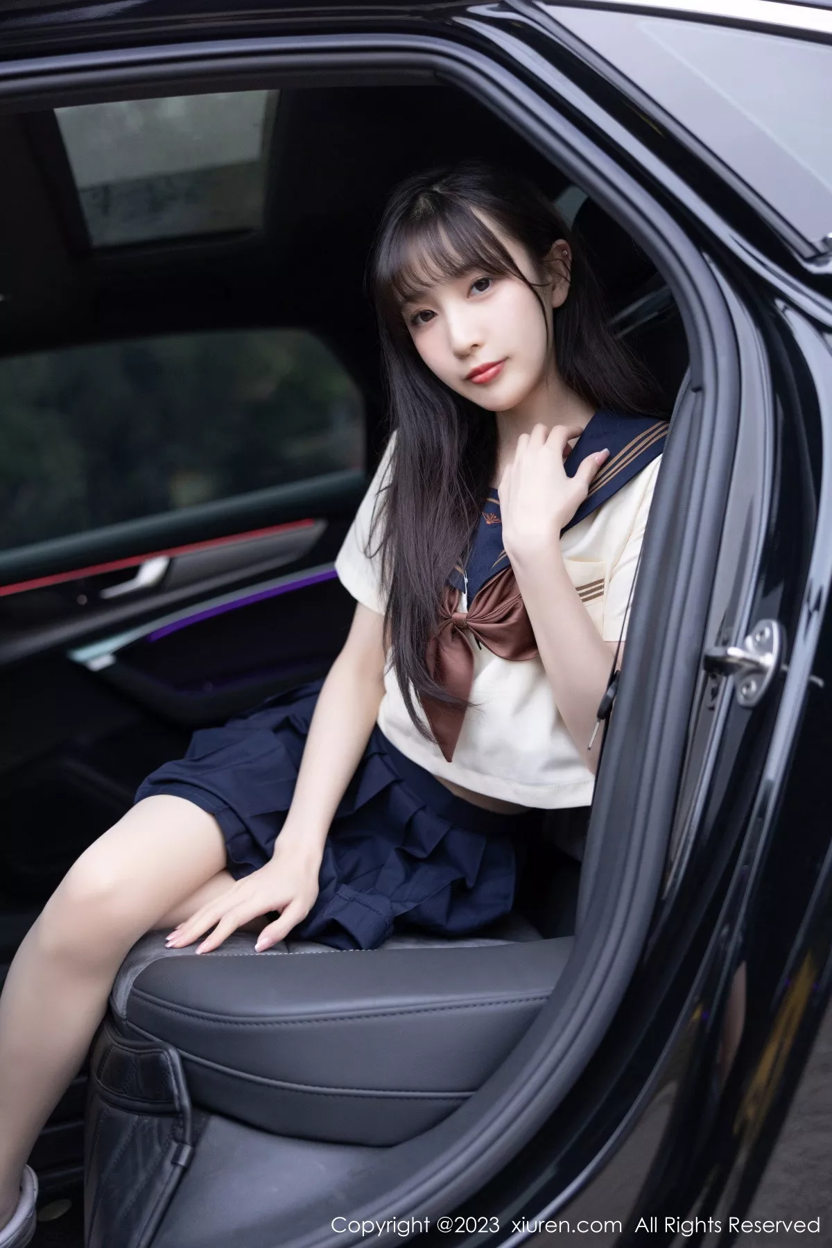 秀人集.com_[XiuRen秀人网]No.6126_模特林星阑海南岛旅拍脱学妹制服露白色内衣原色丝袜诱惑写真81P