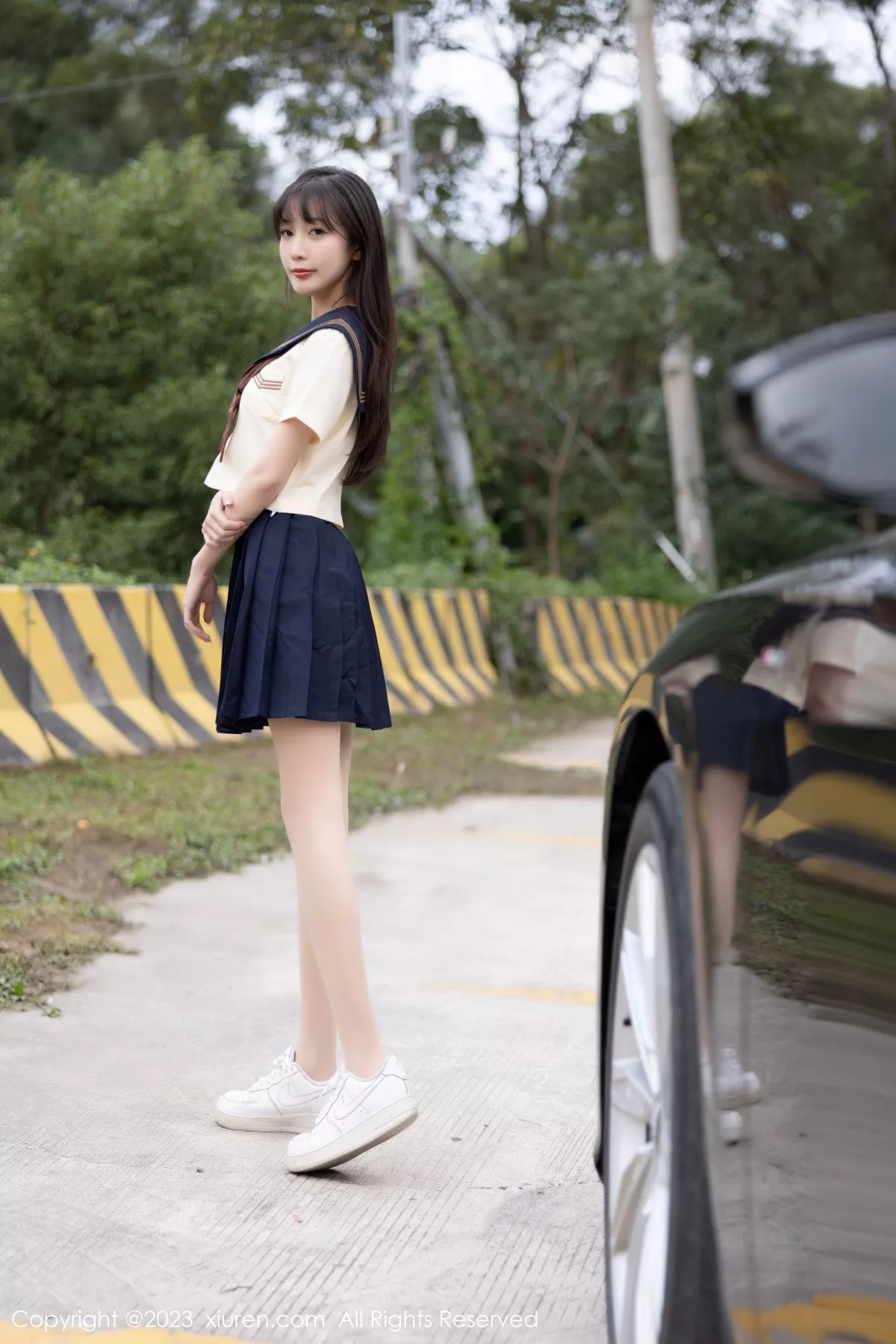 秀人集.com_[XiuRen秀人网]No.6126_模特林星阑海南岛旅拍脱学妹制服露白色内衣原色丝袜诱惑写真81P