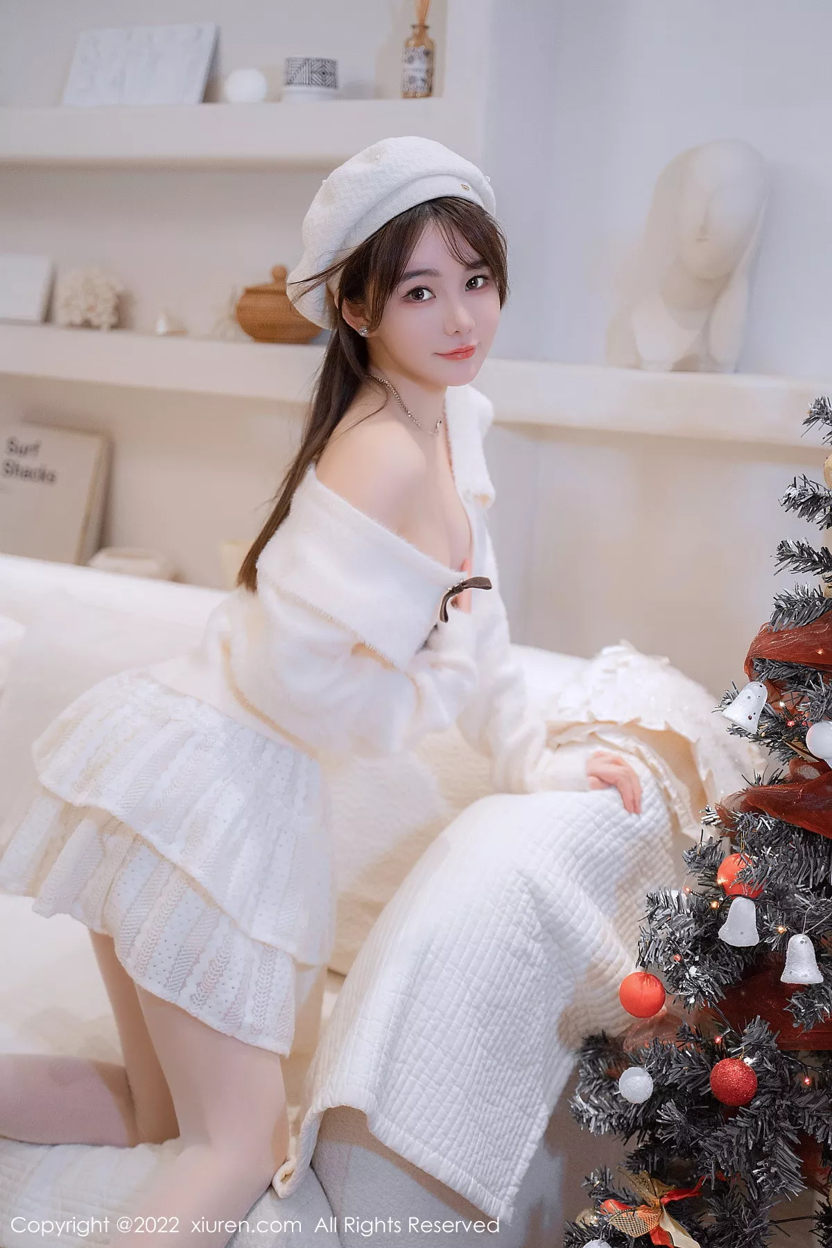 秀人集.com_[XiuRen秀人网]No.6025_模特婠婠么性感白色毛线上衣配白短裙秀曼妙身姿完美诱惑写真68P