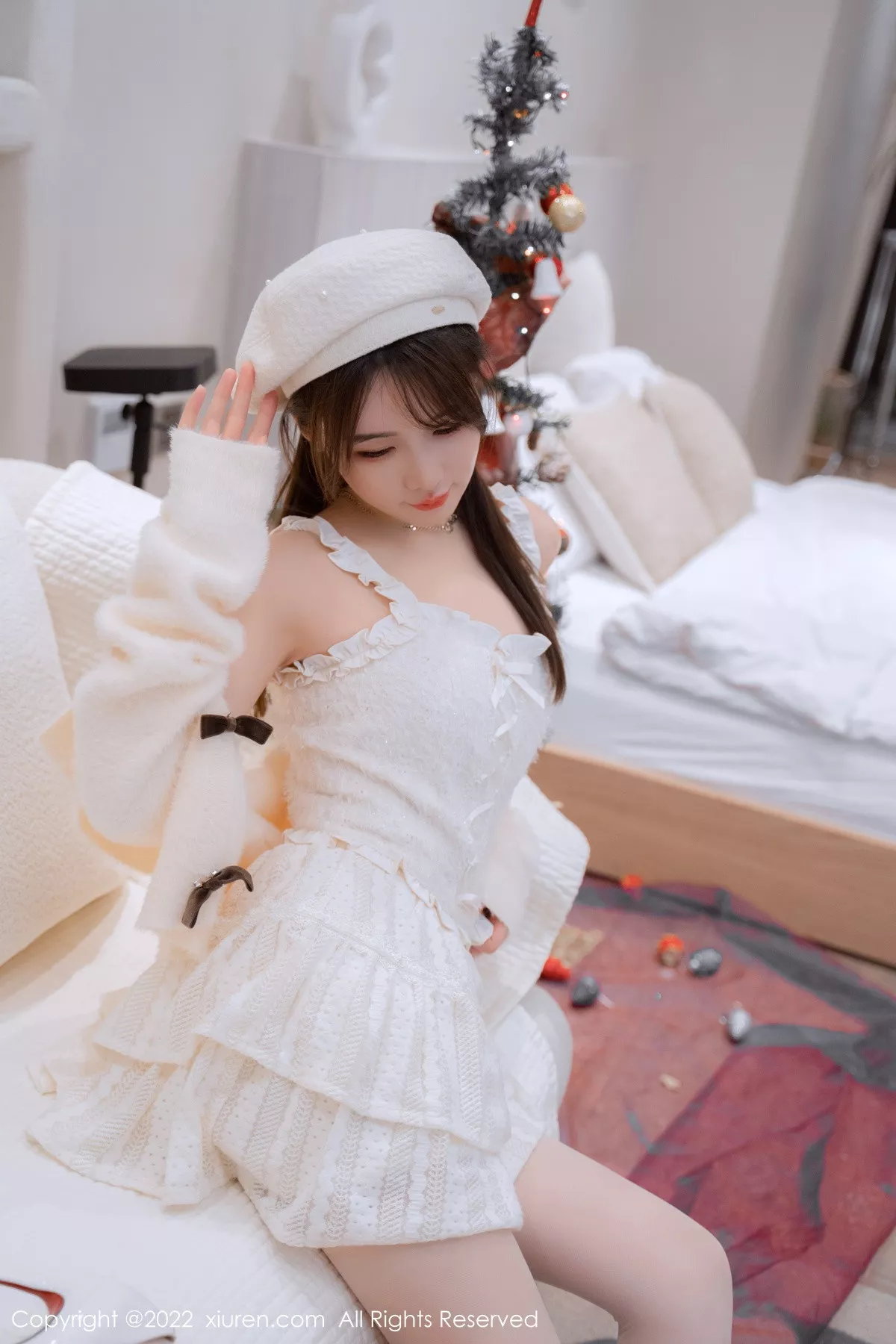 秀人集.com_[XiuRen秀人网]No.6025_模特婠婠么性感白色毛线上衣配白短裙秀曼妙身姿完美诱惑写真68P